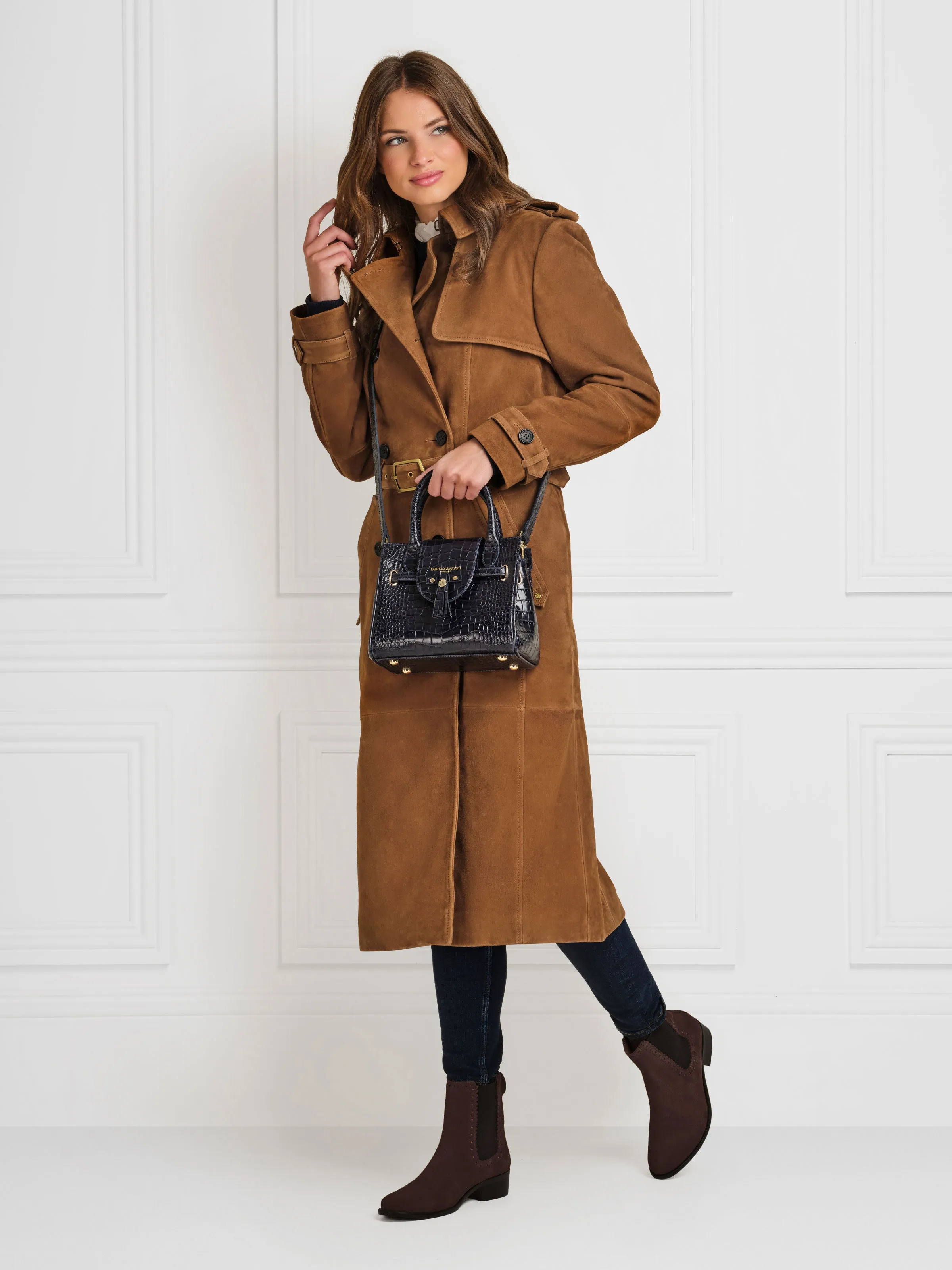 Brogued Chelsea - Chocolate Mud Resistant Trail Exploration