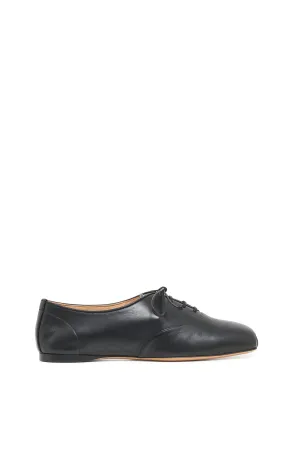 Urban Day Maya Oxford Flat Shoe in Black Nappa Leather