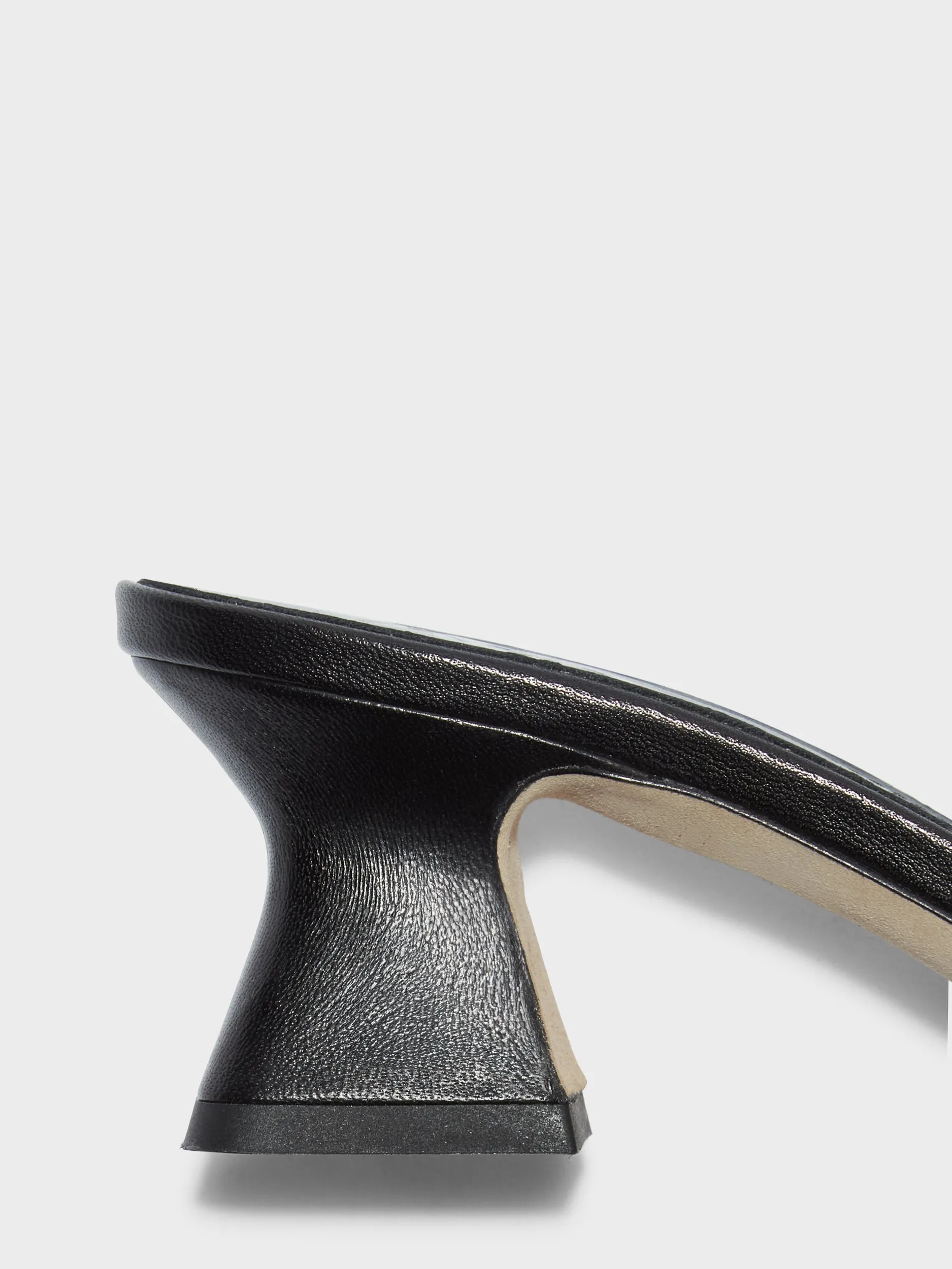 Ale Leather Mules Fashion Mood Durable Upper