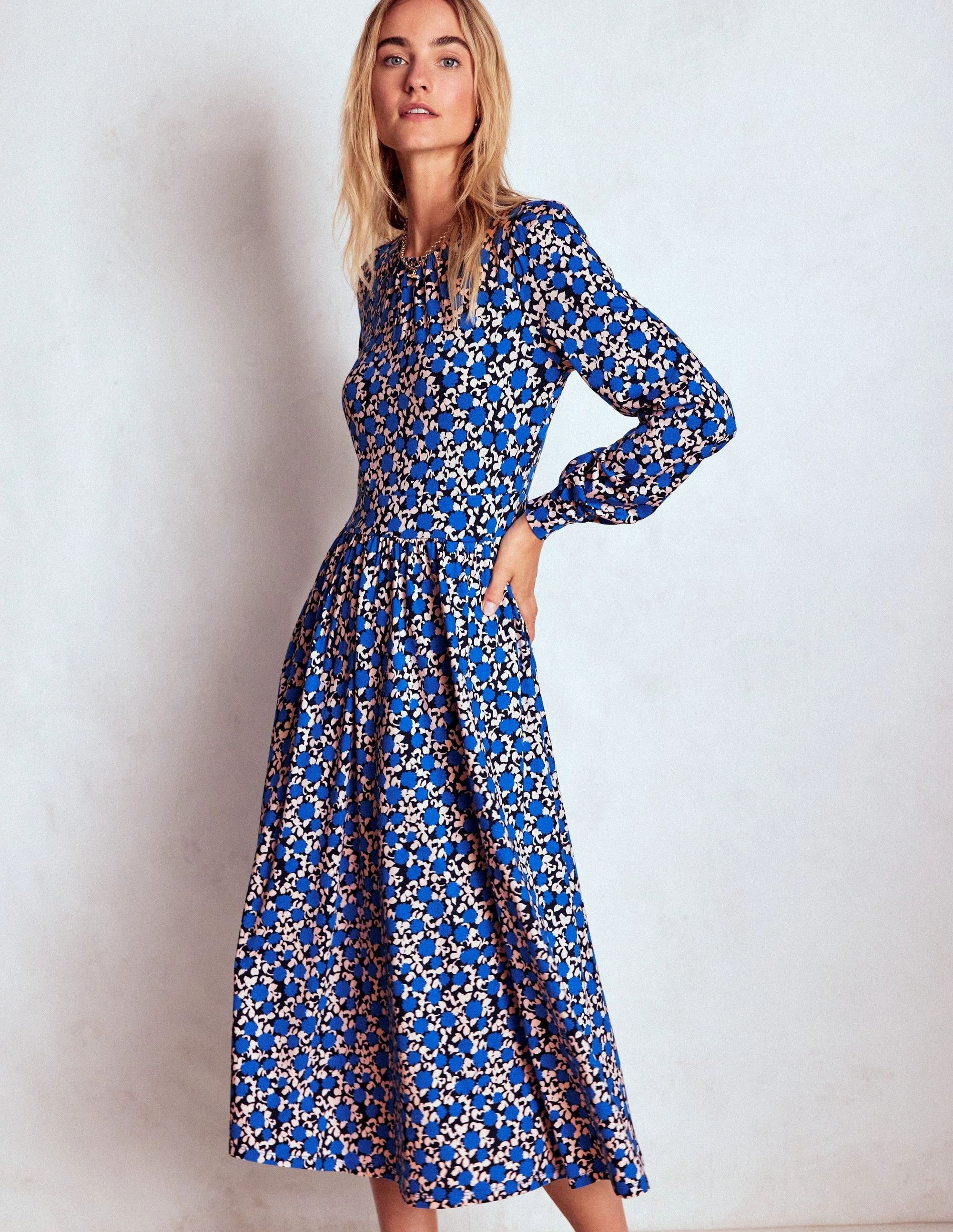Night Appeal Relaxed-fit maxi dress Alexandra Jersey Midi Dress-Kingfisher Blue, Floweret Vine