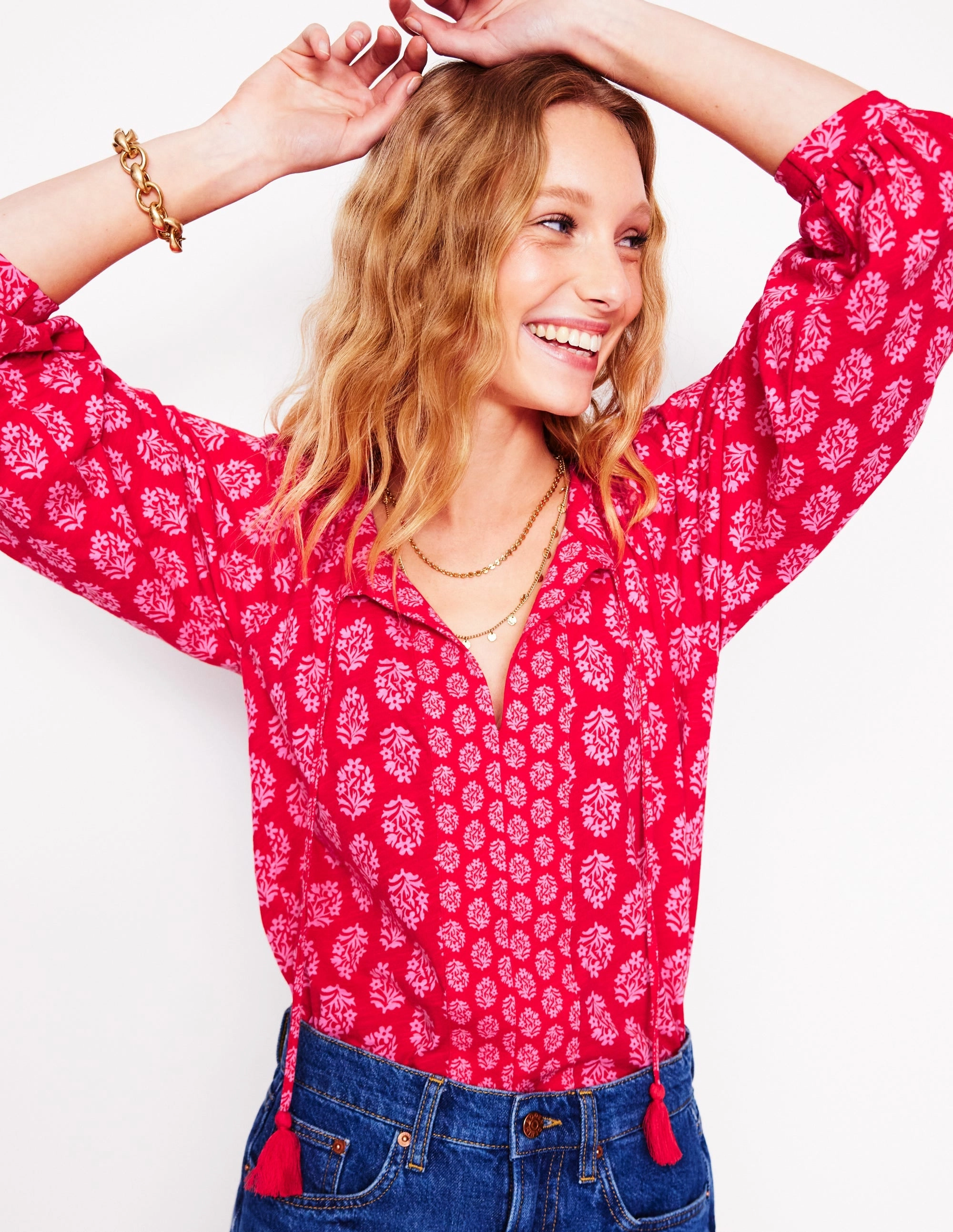 Trendy Basics Slim Silhouette Blouson Sleeve Raglan Top-Posy Stamp