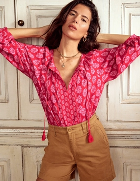 Durable Material Casual Flex Wear Blouson Sleeve Raglan Top-Posy Stamp