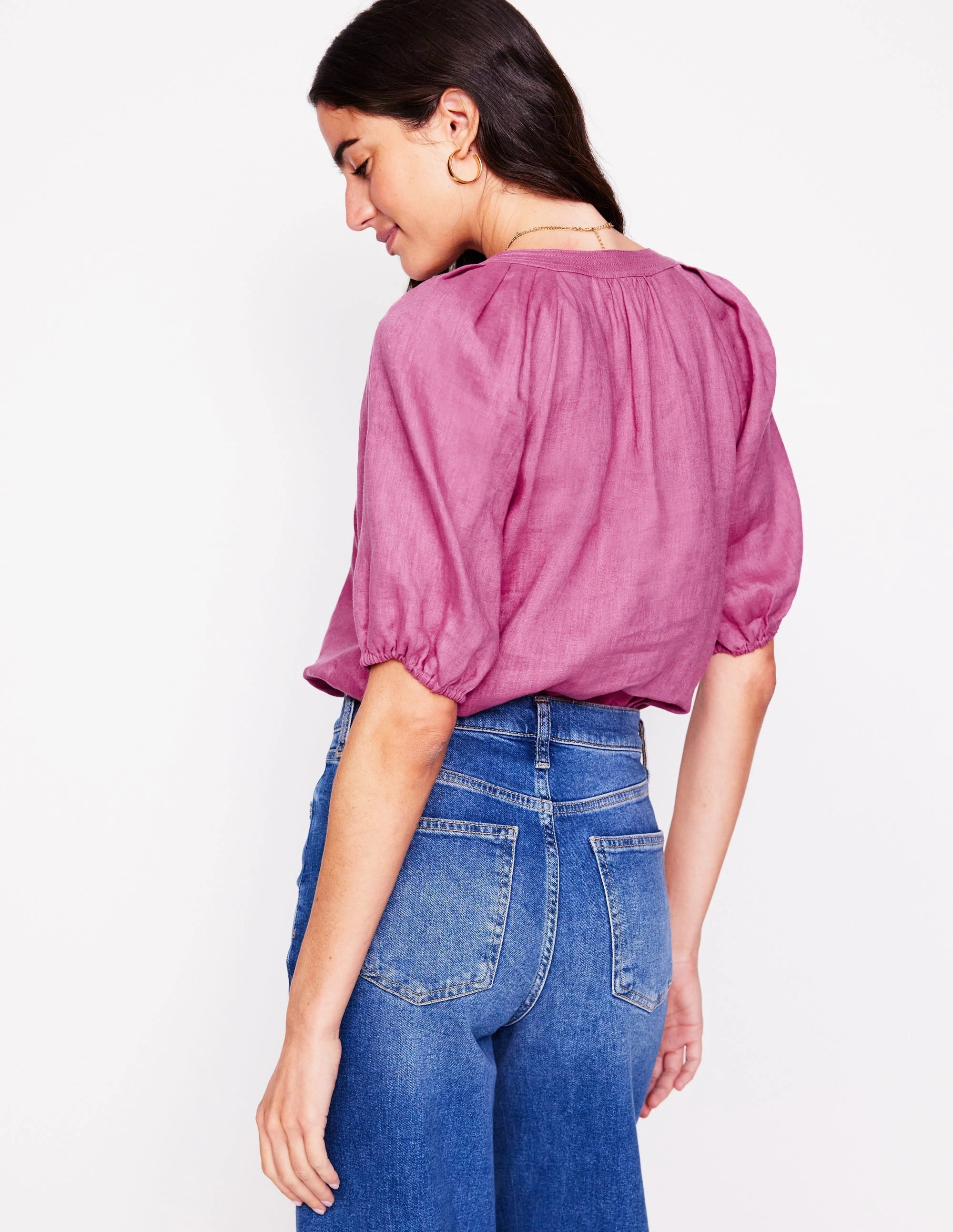 Sporty and Cool Brooke Linen Top-Purple Damson