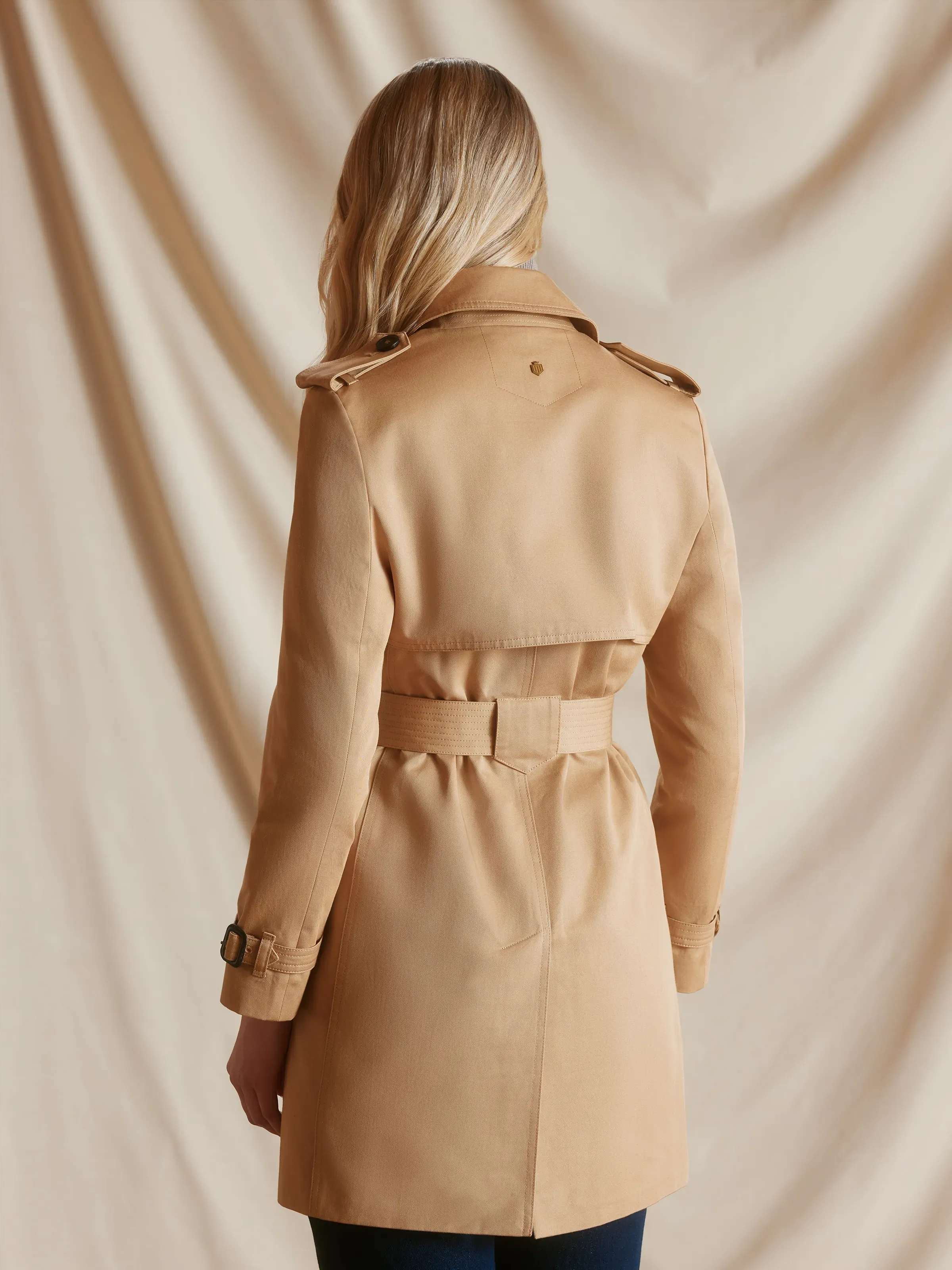 Bailey - Sand MoistureWickingInterior Dual Layer Insulation