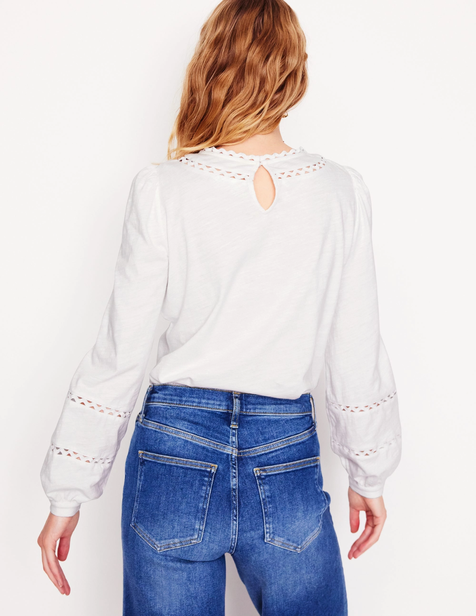 Dimensional Stability Weave Daisy Long Sleeve Top-White