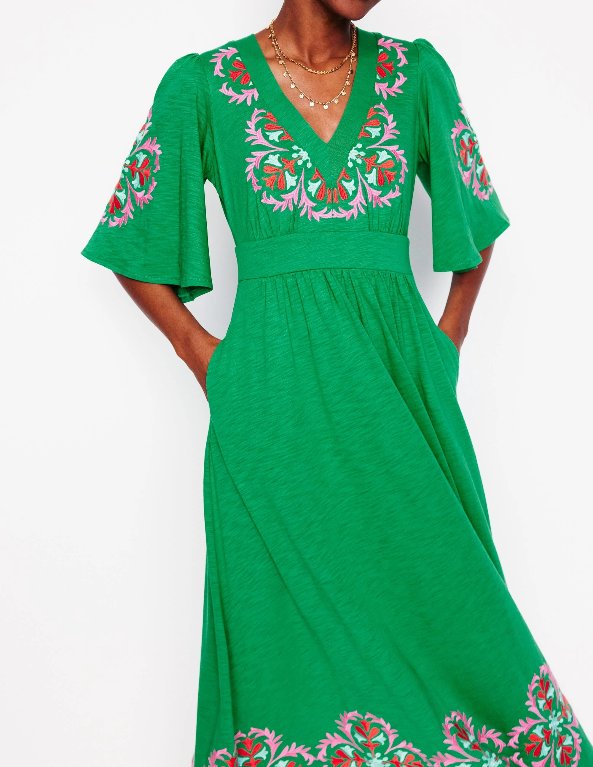Maya Embroidered Kimono Dress-Rich Emerald, Embroidered Urban Feel