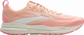 Brooks Trace 4 Womens Running Shoes - Pink Flex Grip running in a geyser area shoes