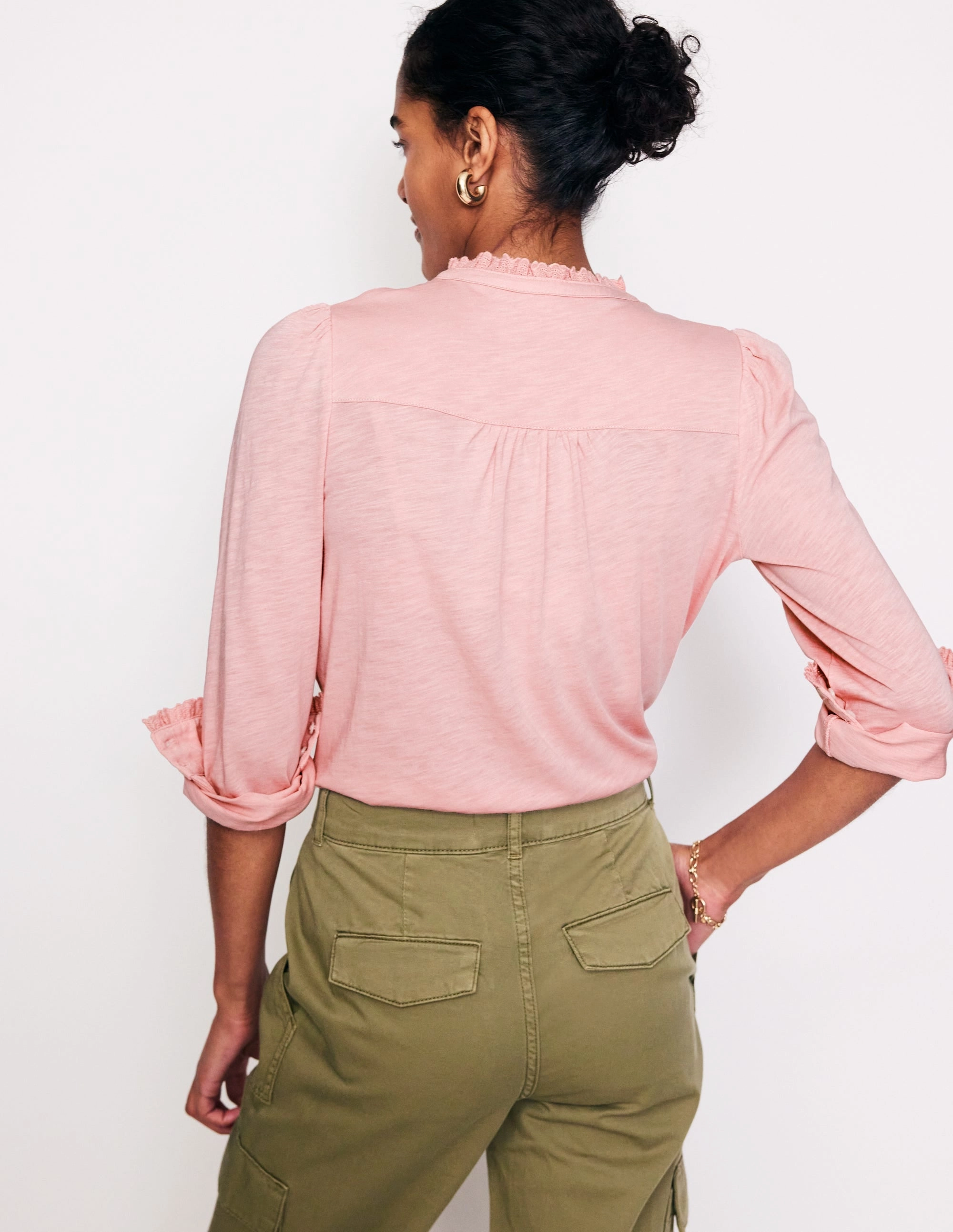 Stylish and Cozy Caroline Broderie Jersey Shirt-Quartz