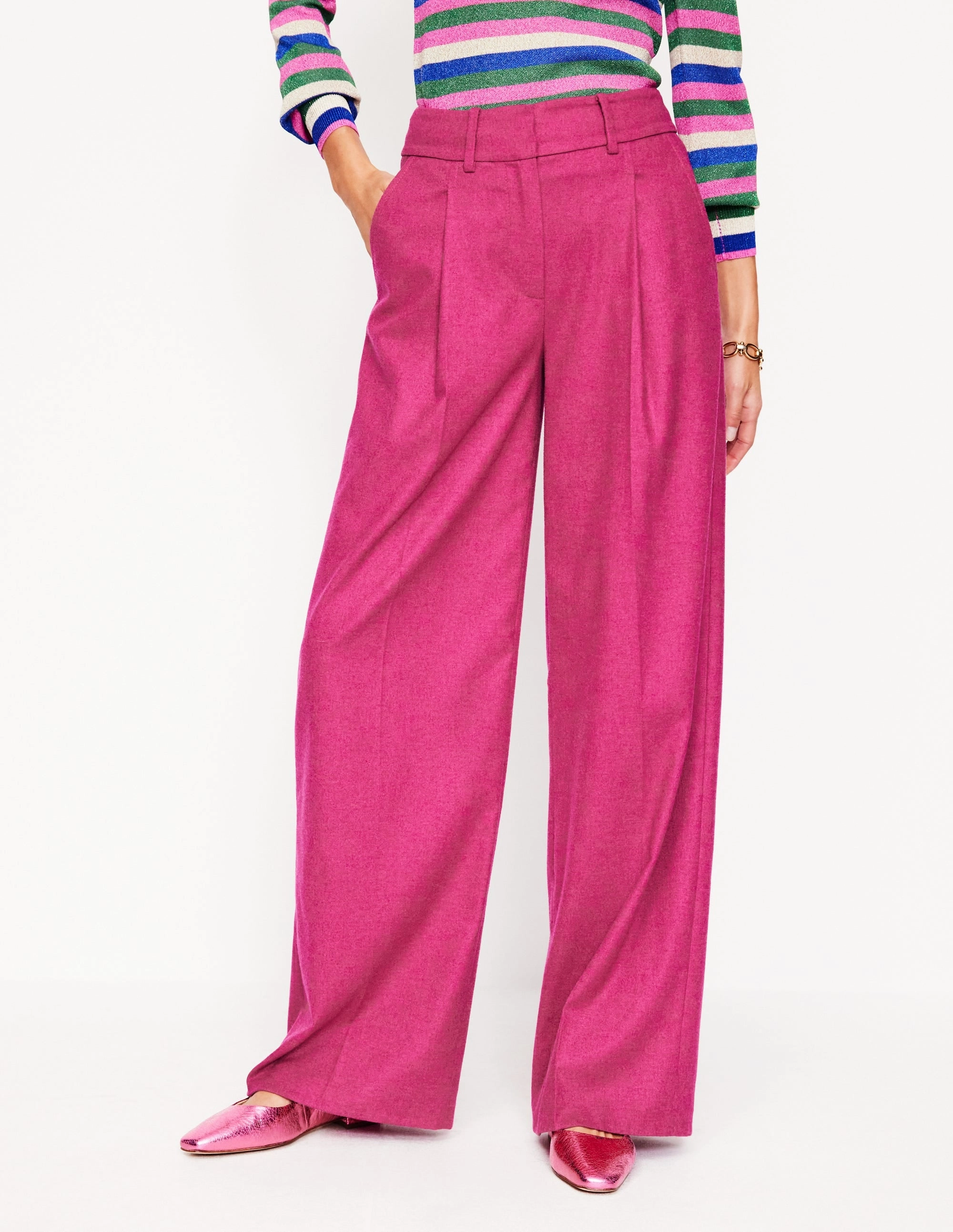 Ripstop Texture Stylish Look Chiswick Wool Blend Trousers-Cherry Jam