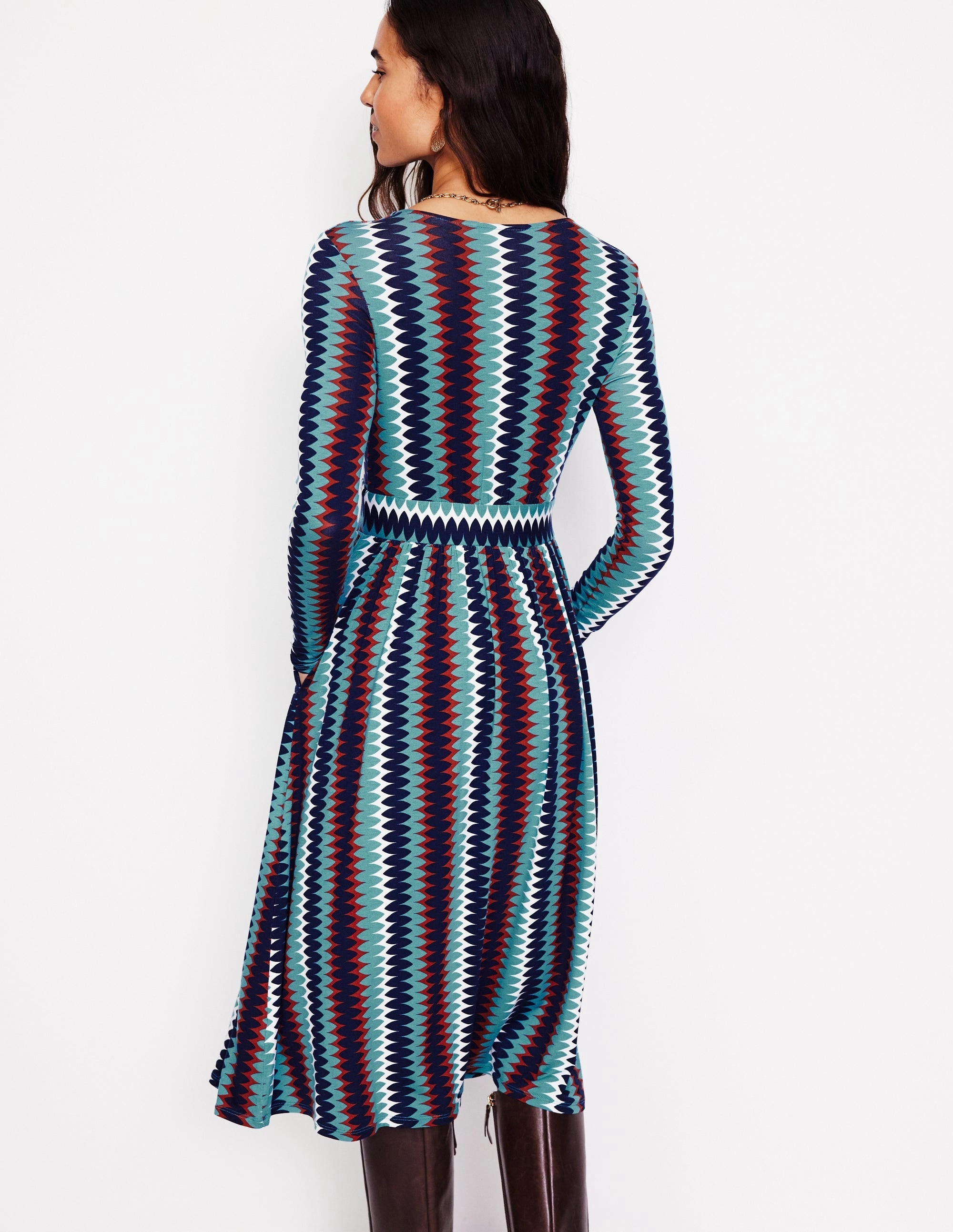 Nature Inspired Shared Glow Thea Long Sleeve Jersey Dress-Multi, Chevron Charm