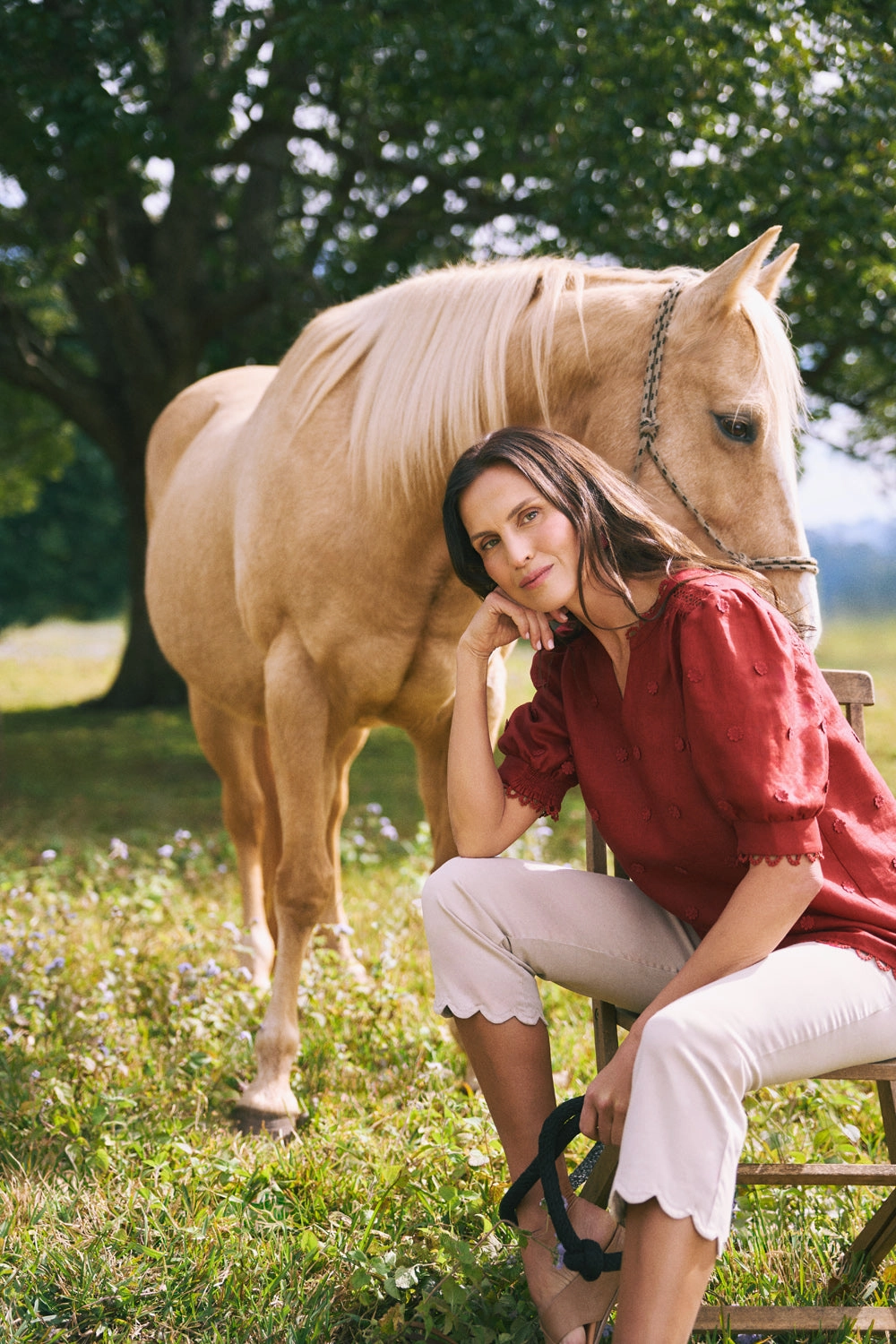 Lace Trim Linen Top ?C Crimson GarmentDyed