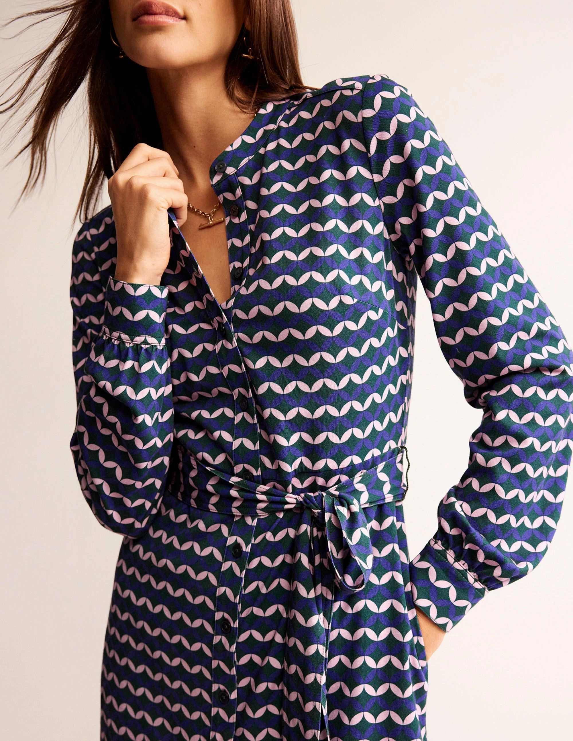 Julia Jersey Shirt Dress-Surf the Web, Diamond Terrace High-waist Minimal Fit