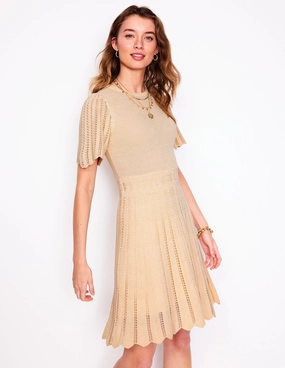 Bold Color Smart Fit Wear Cotton Stitch Crew Dress-Ivory