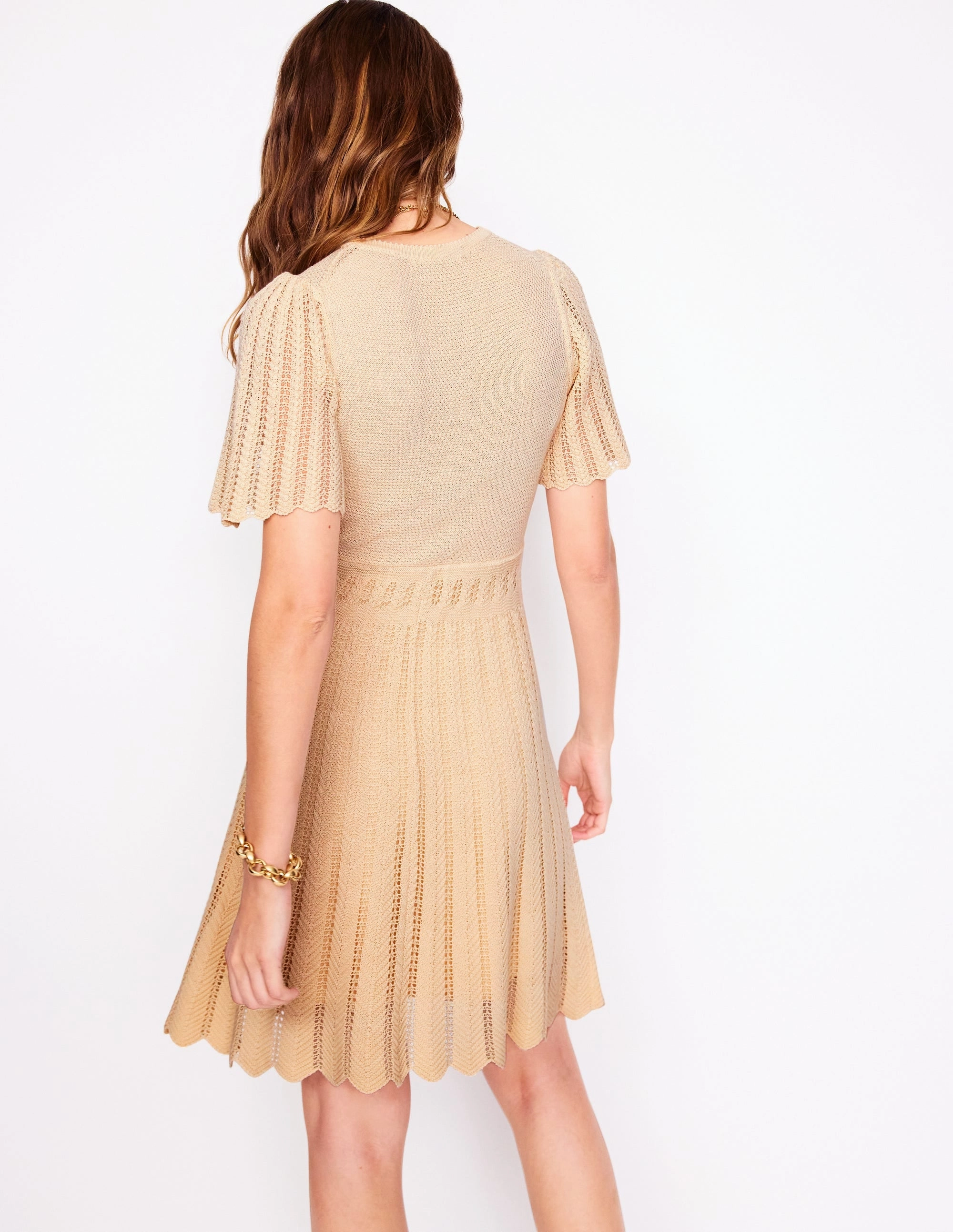 Sharp Design Mesh-Detail Cotton Stitch Crew Dress-Ivory