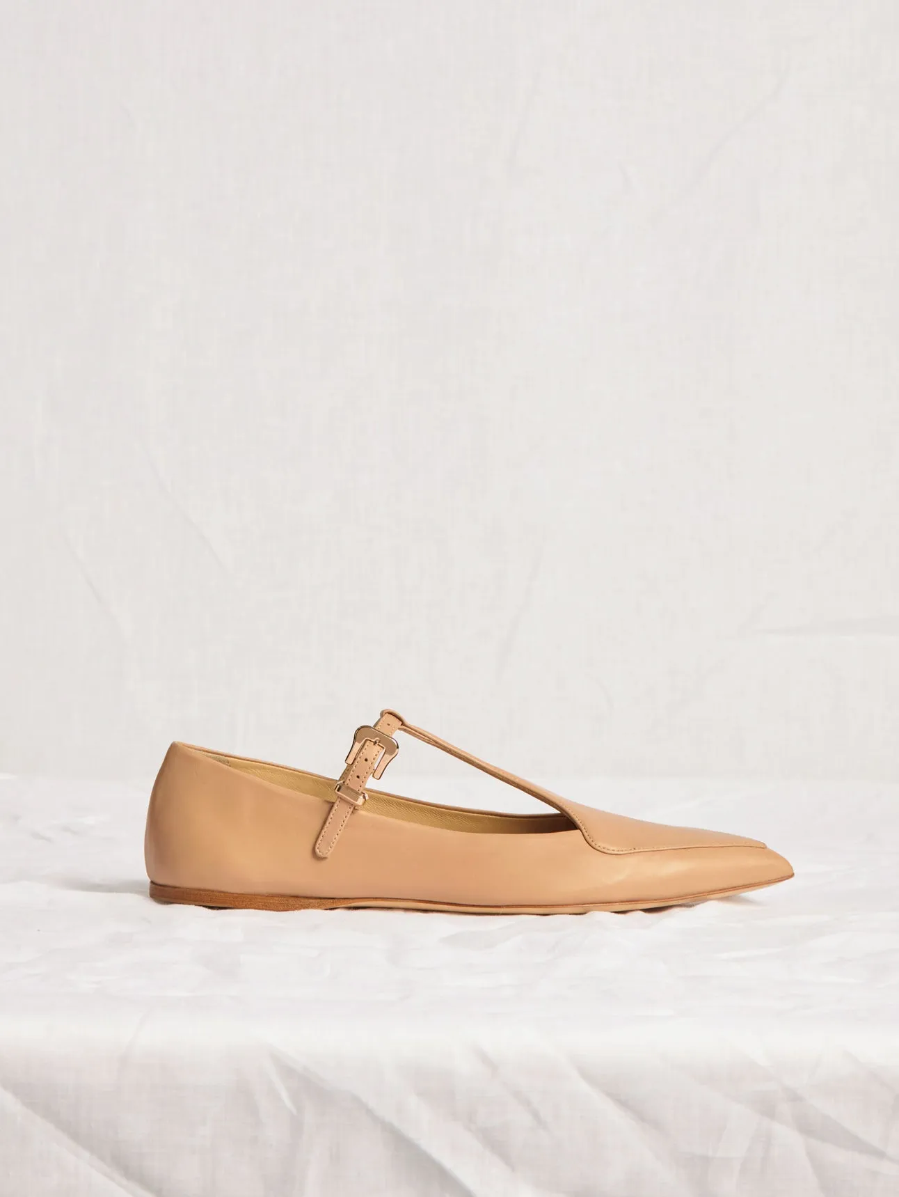 Classic Sole Liv Ballerina Flat Shoe in Nude Nappa Leather
