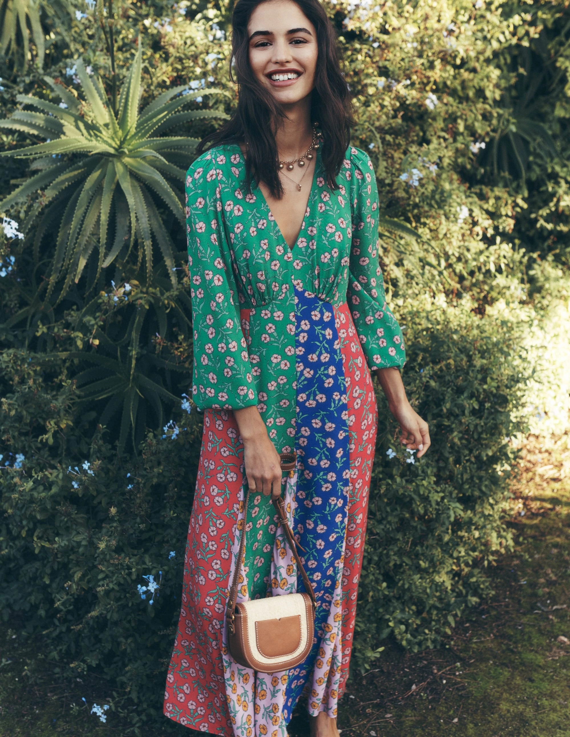 Lisa Long Sleeve Tea Dress-Hotched, Carnation Sprig Blush Glow Form Fitting