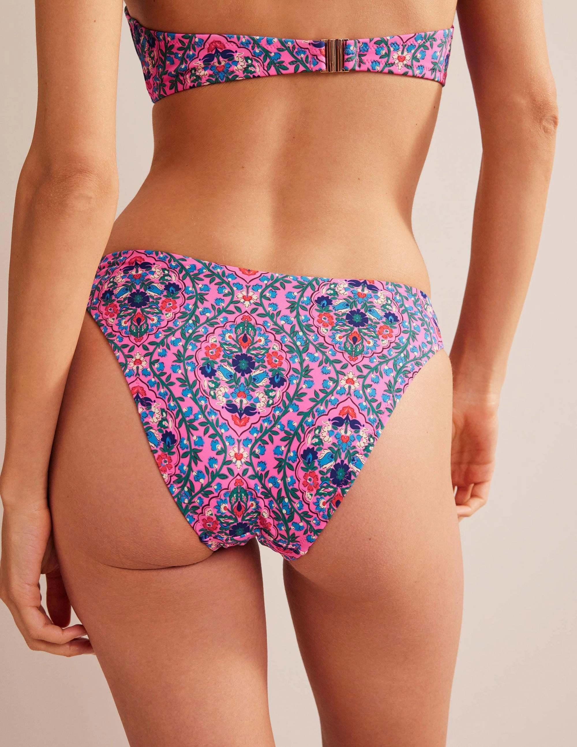 Sand Resistant Lining High Density Polyester Curved-Top Bikini Bottoms-Festival Pink, Vine Terrace