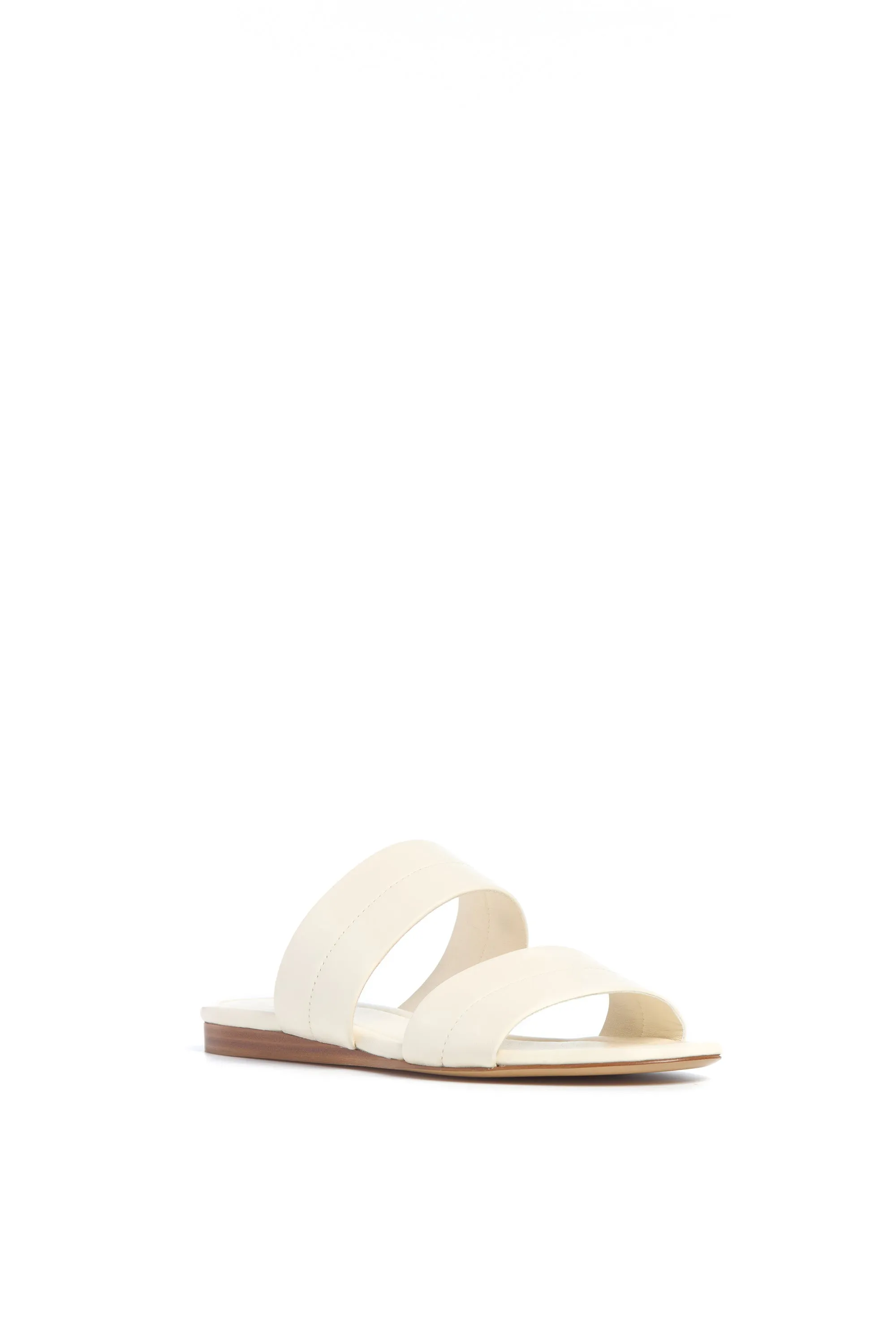 Moon Night Country Step Lora Flat Sandal in Cream Nappa Leather