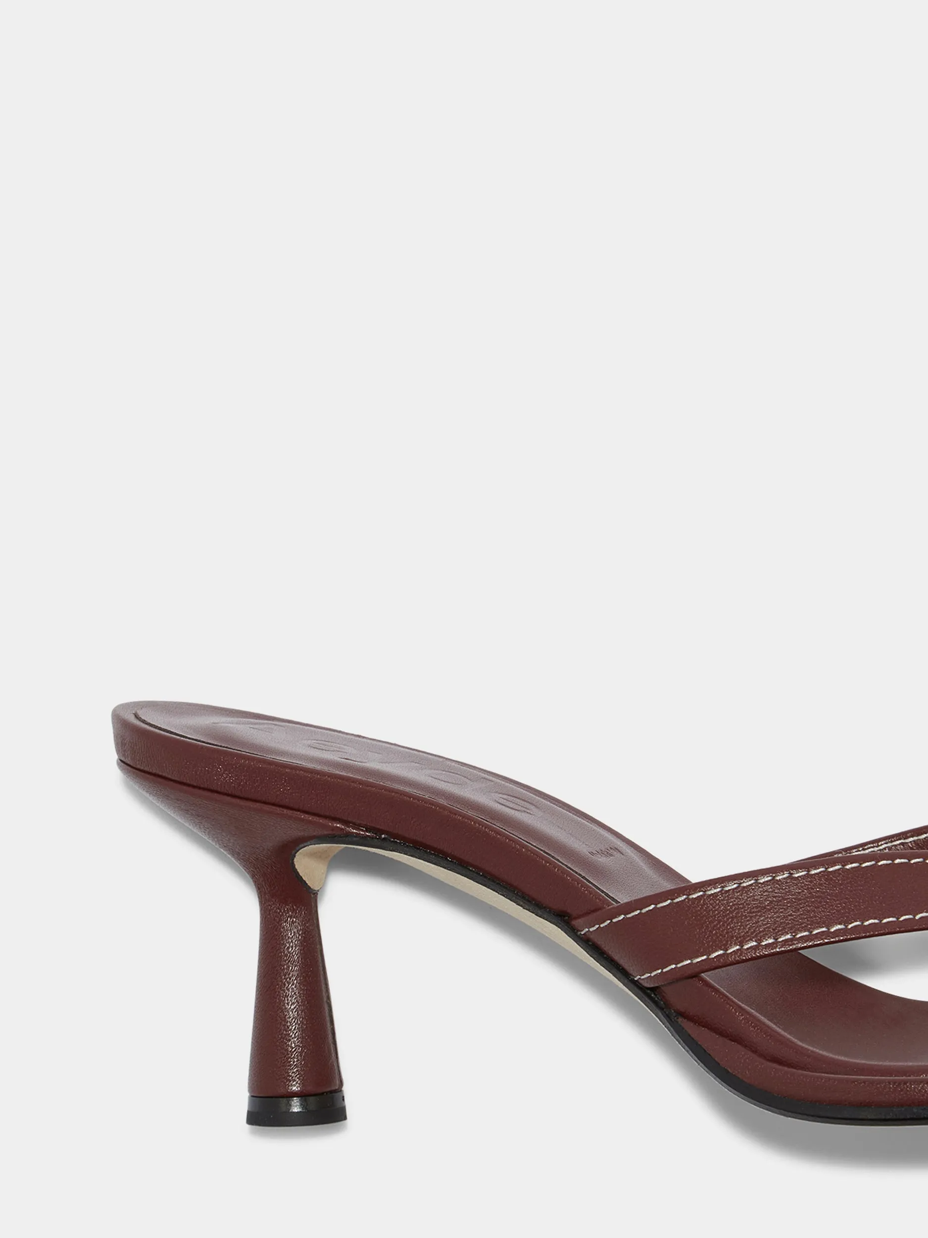 Elegant Slip-On Heels Daphne Leather Thong Sandals