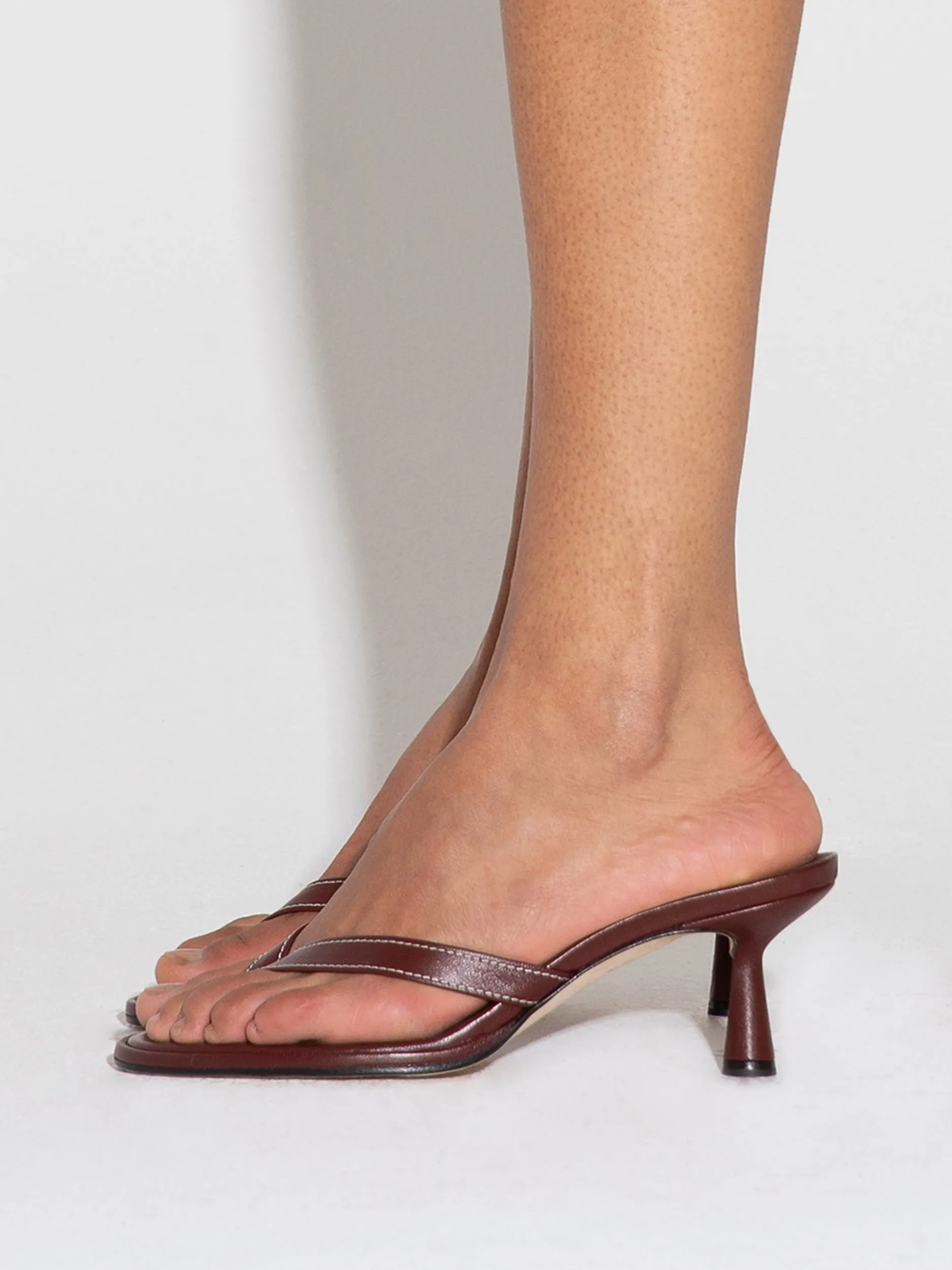 Statement style Daphne Leather Thong Sandals