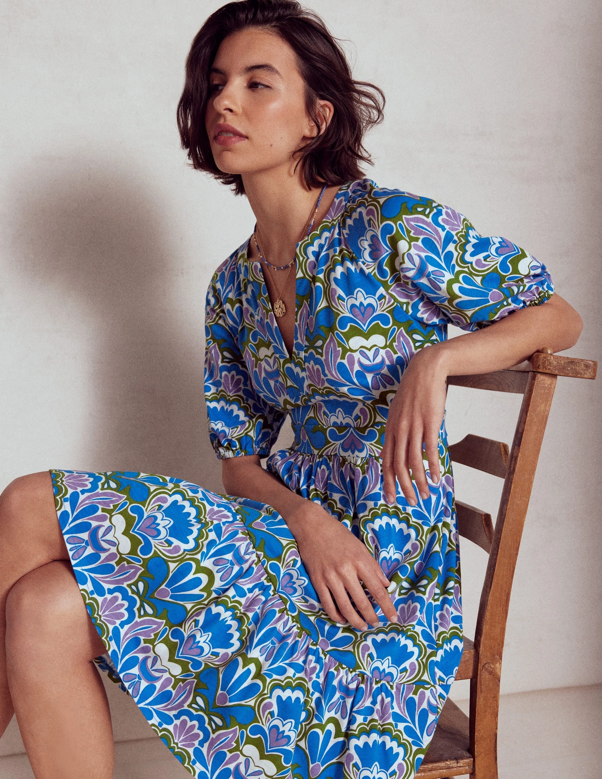 Sleek Design Fit Piper Short Jersey Dress-Kingfisher Blue, Freesia Stamp