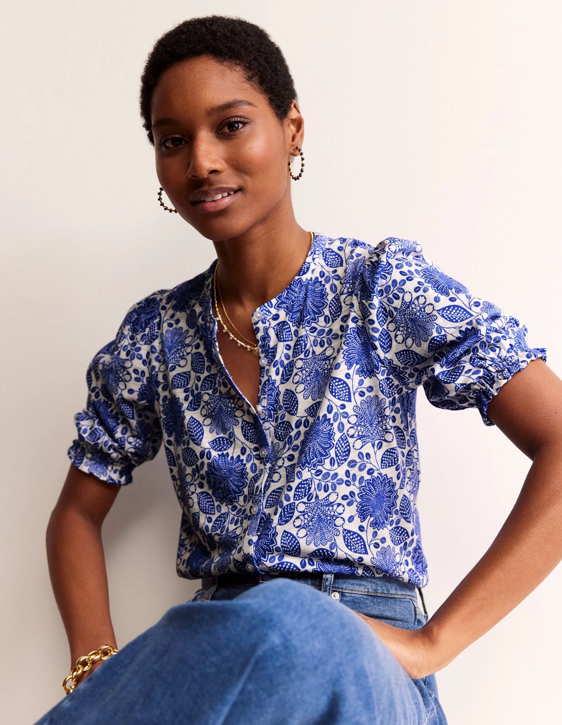 FunctionalPockets Seasonal Casual Dolly Puff Sleeve Jersey Shirt-Blue and Ivory, Gardenia Swirl