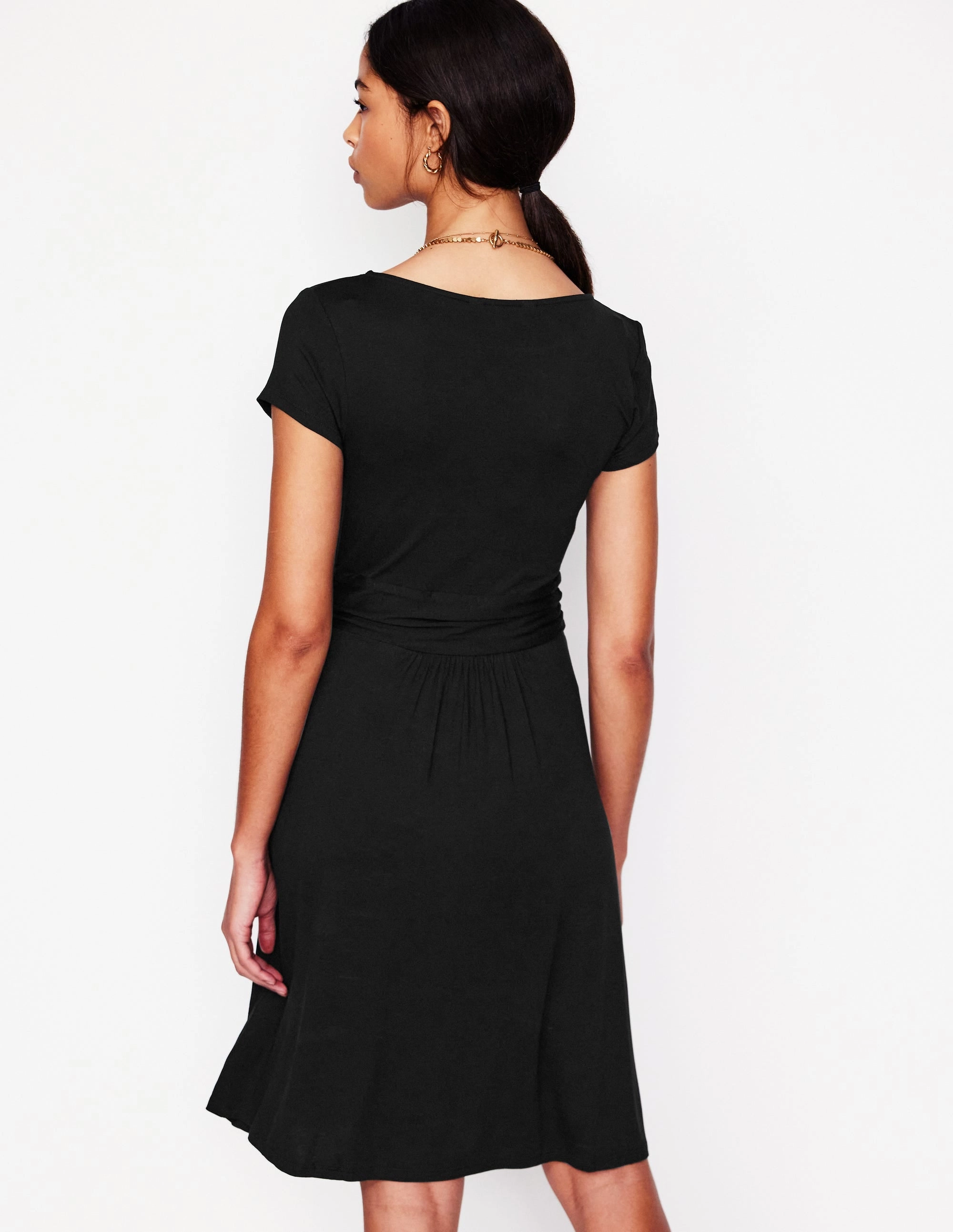 Amelie Jersey Dress-Black Minimal Detail Summer Fashion