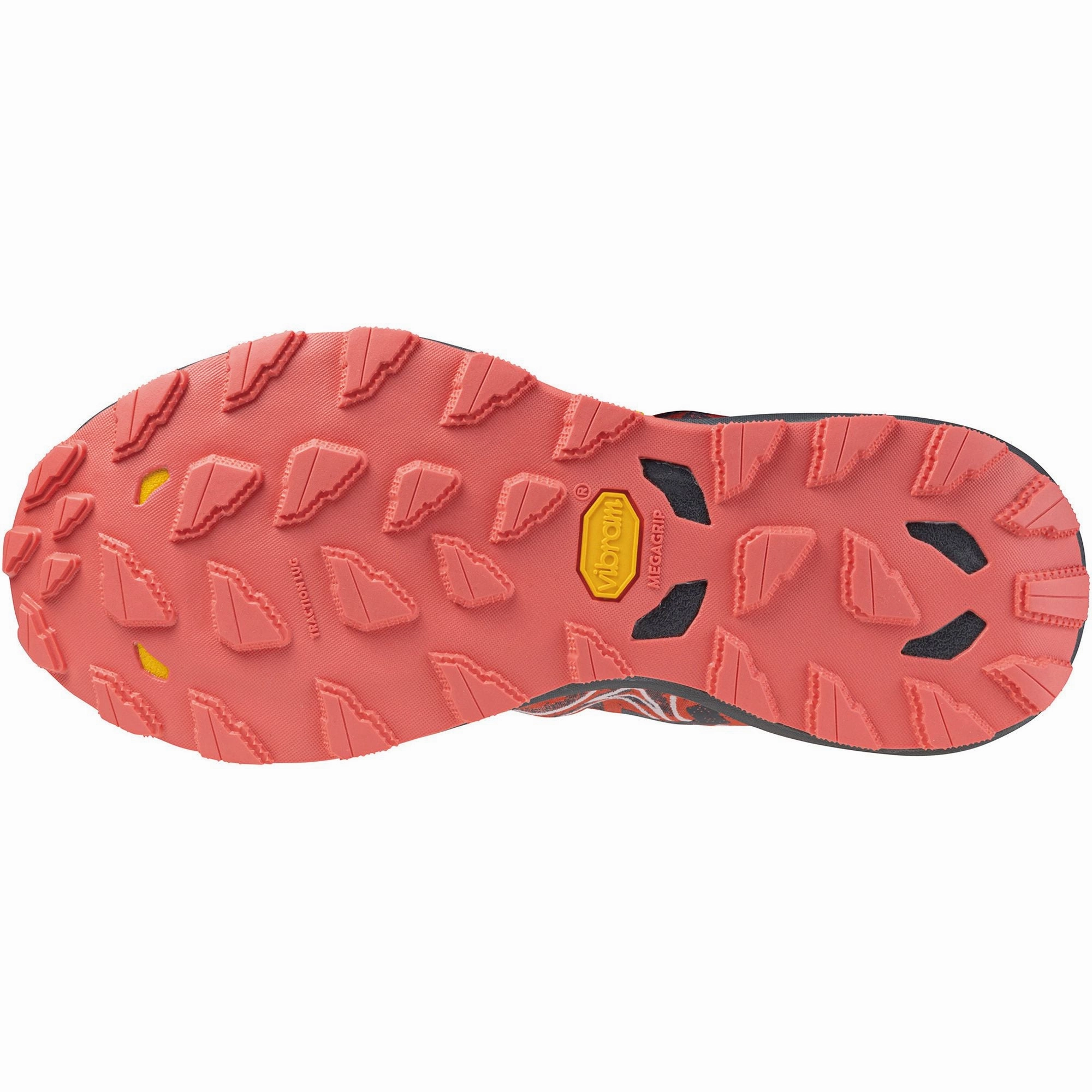 night - visibility shoes modern running shoes Mizuno Wave Daichi 8 Womens Trail Running Shoes - Red