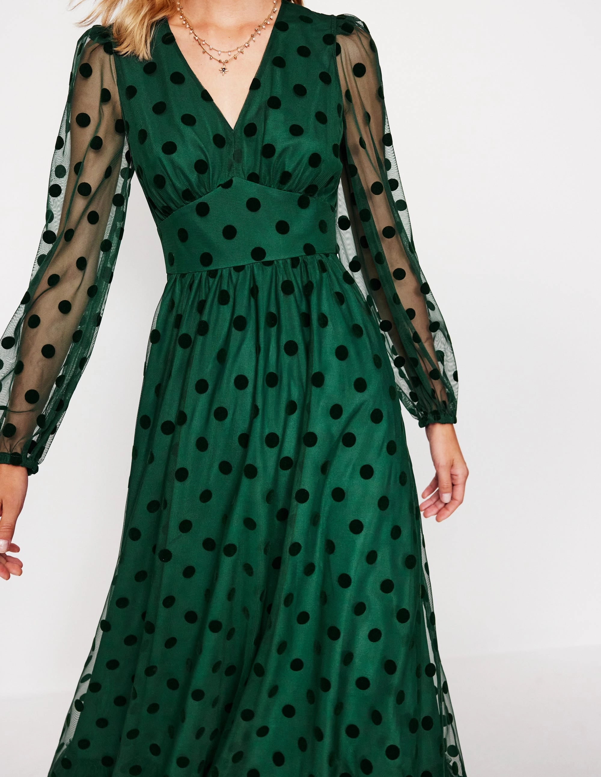 Dreamy Presence Christina Tulle Midi Dress-Green, Spots