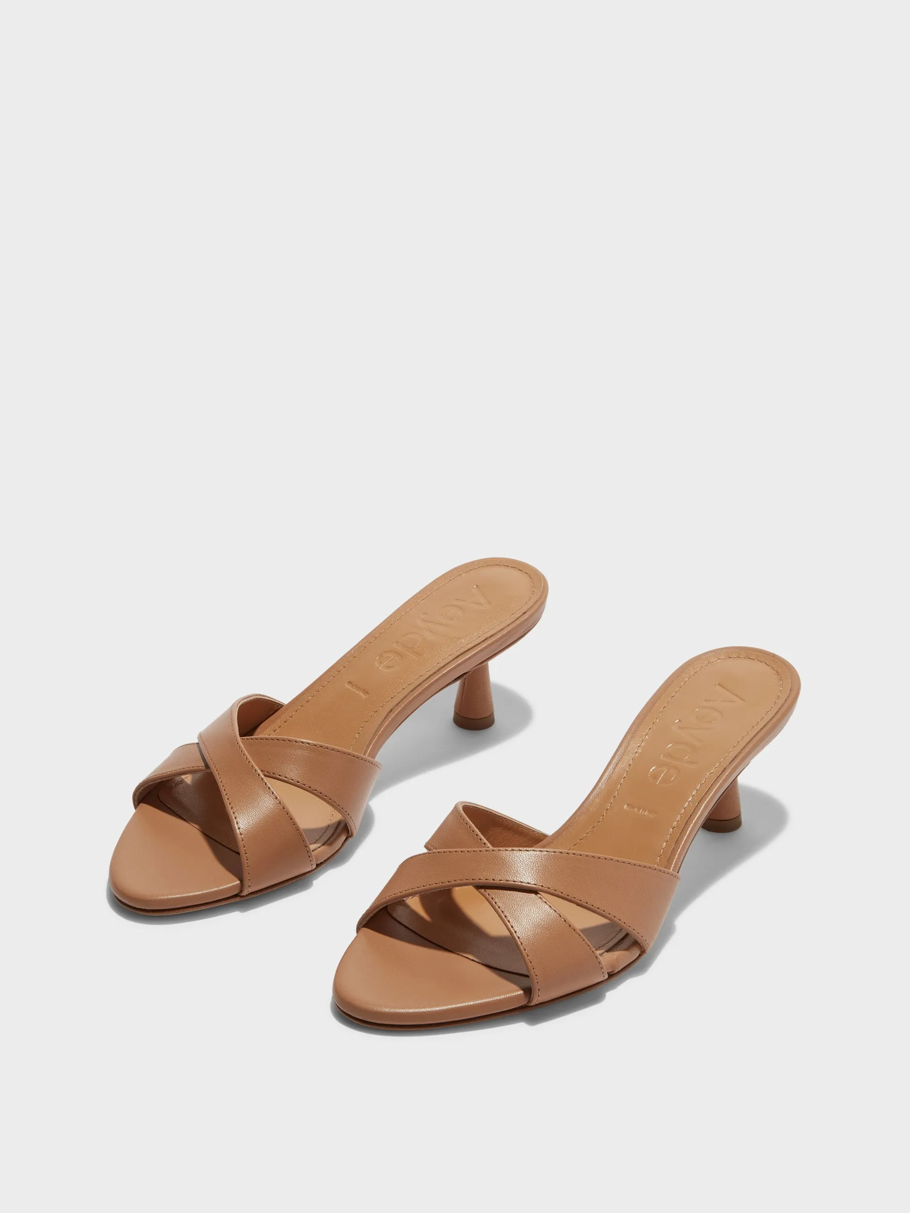 Trendy Piece Statement style Vero Leather Mules