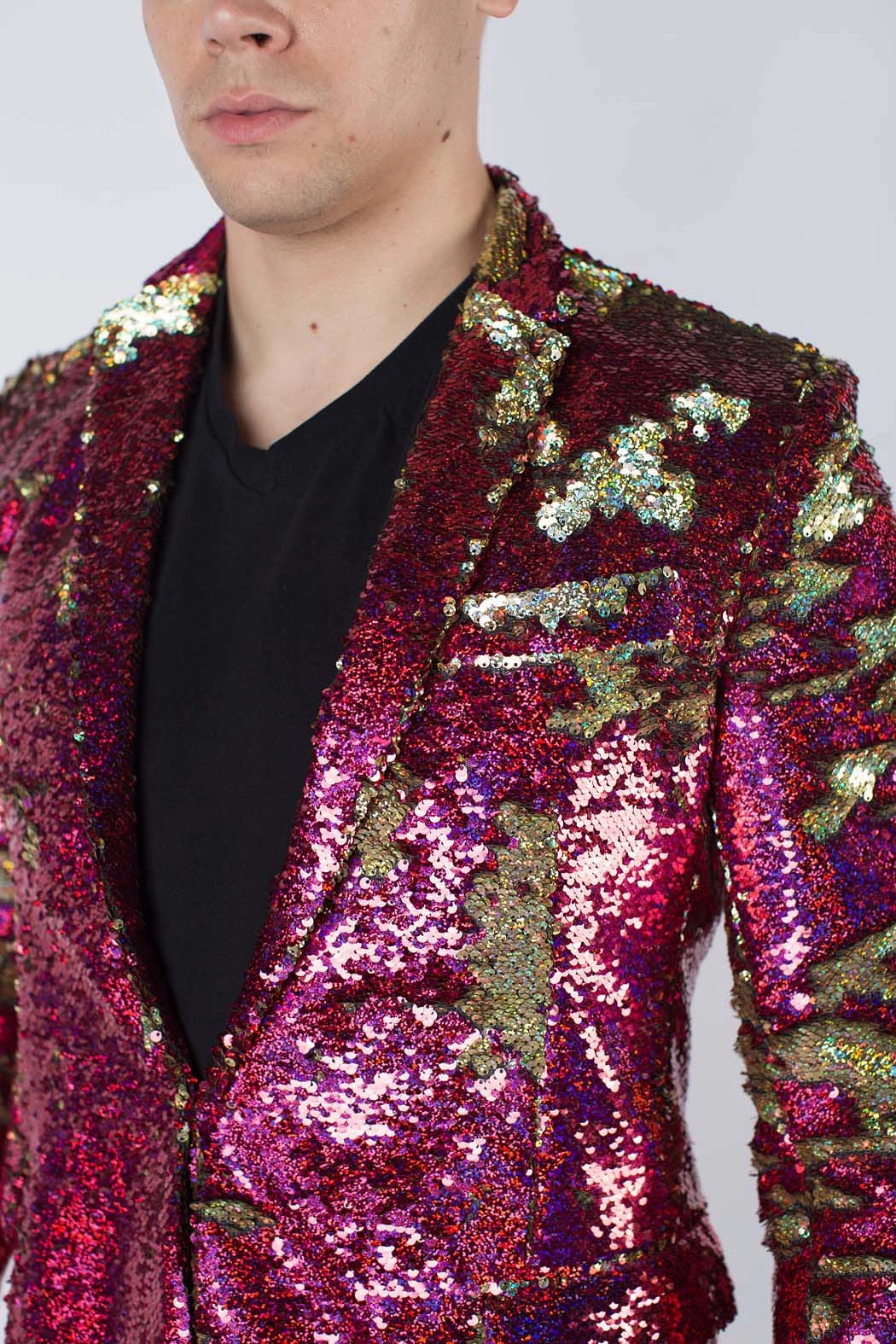 Chilly Day Wear Any Old Iron Men's Hologram Suit