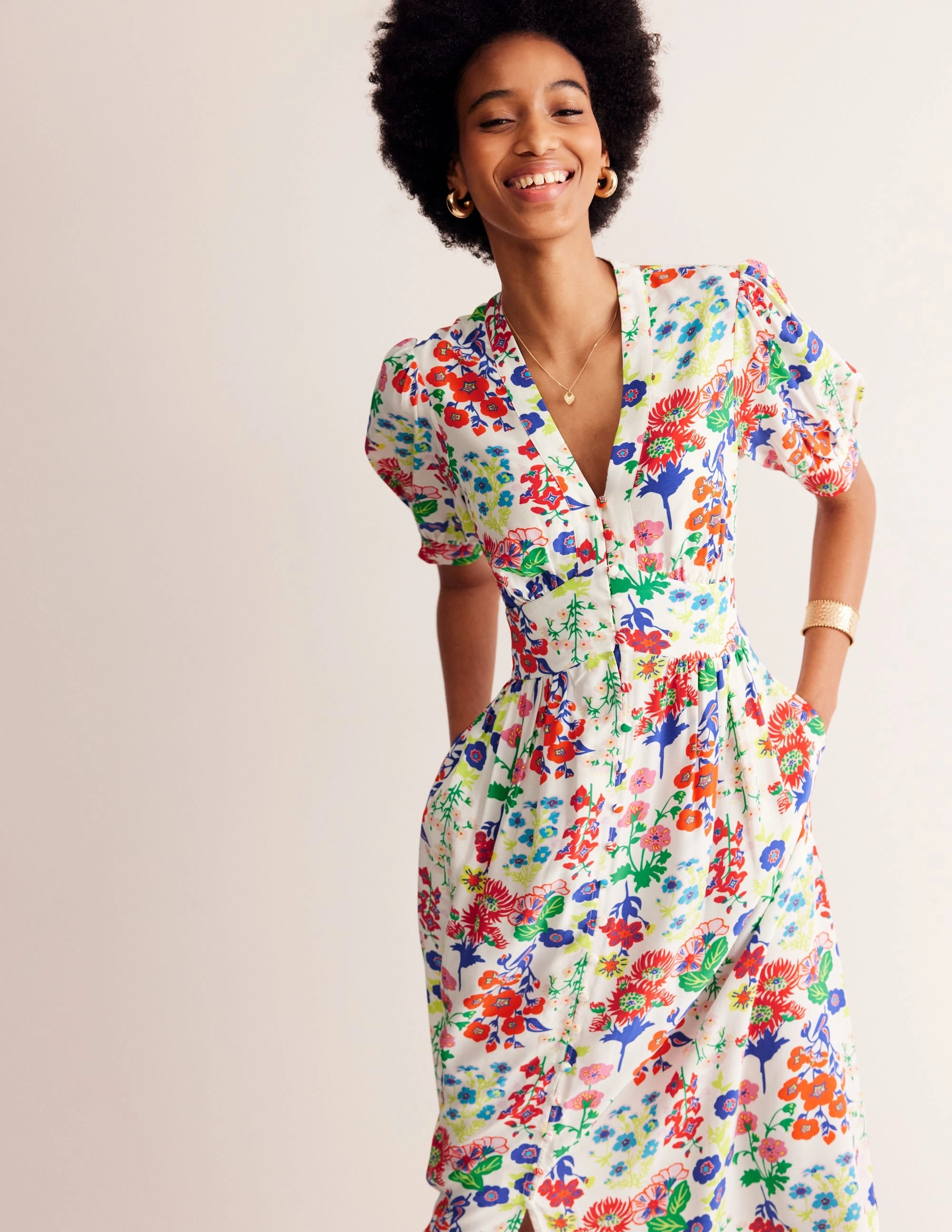 Elsa Midi Tea Dress-Multi, Wildflower Cluster Relaxing Style Sophisticated Waistband Fit