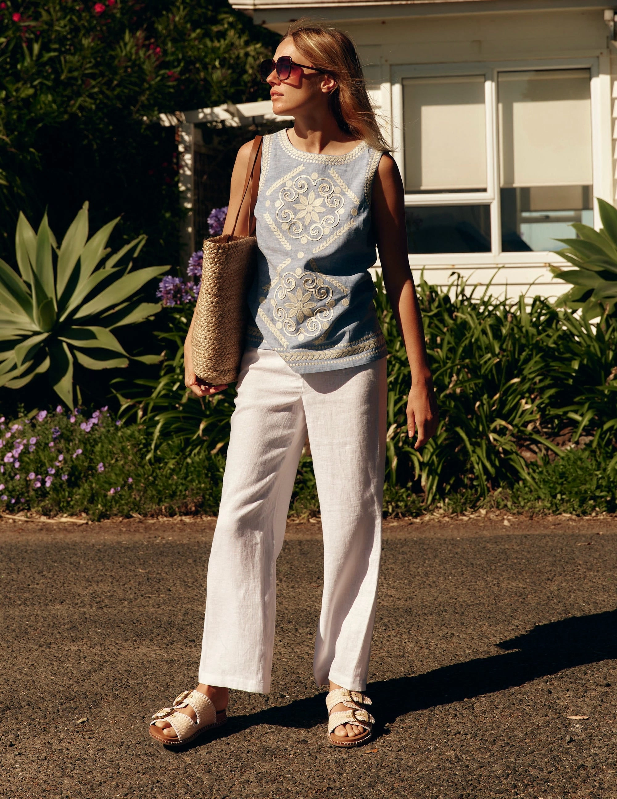 Embroidered Linen Blend Top-Chambray Odor Control Finish