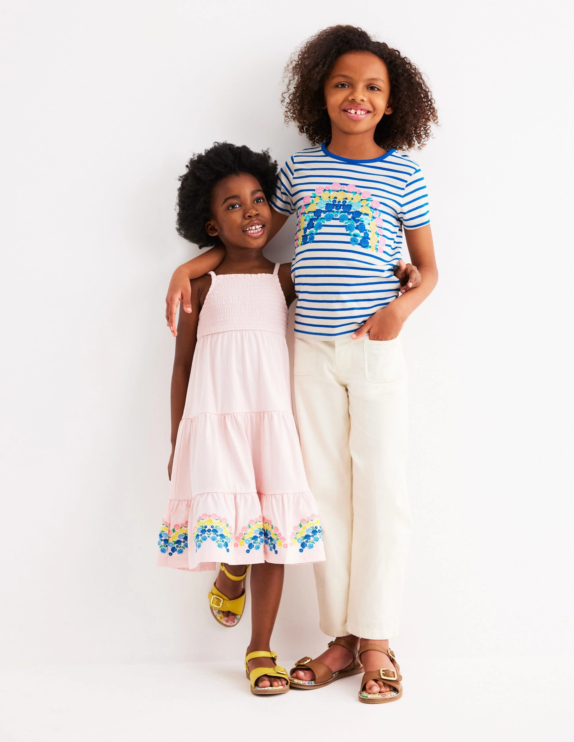 Smart Wear comfortable top Short Sleeve Appliqu?? T-shirt-Peacock Plume Blue/Soft Ivory