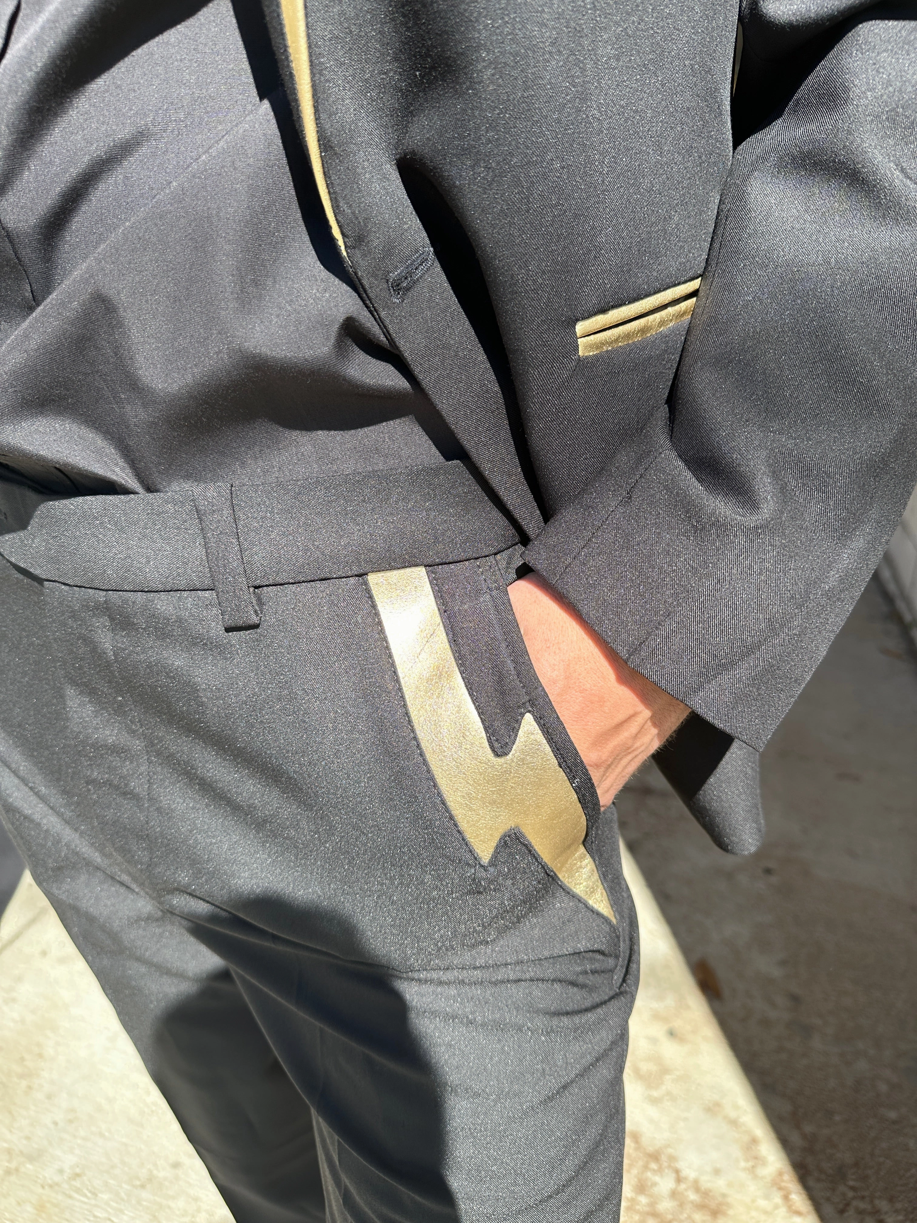 Any Old Iron Bowie Suit Cozy Layers