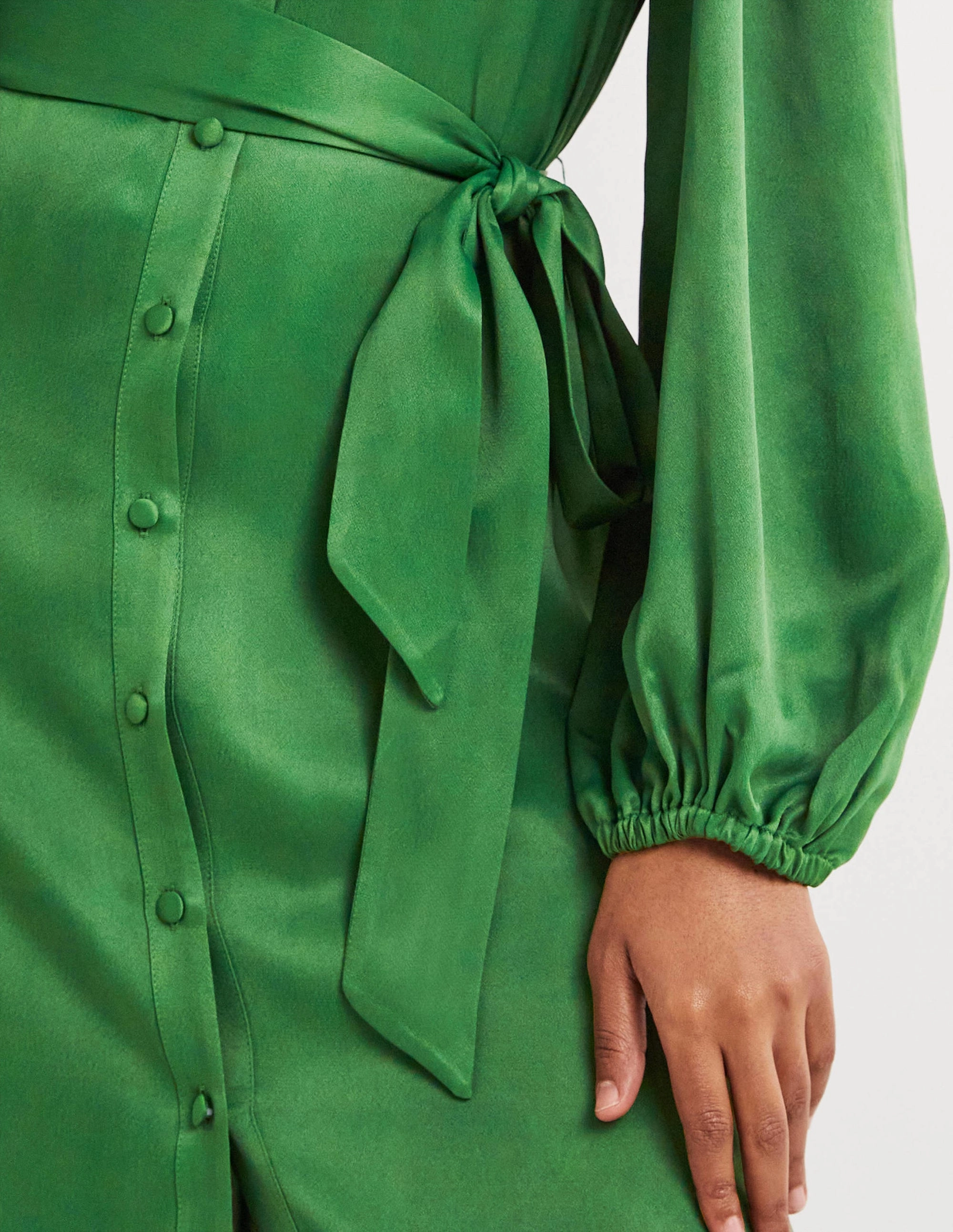 Satin Midi Shirt Dress-Hunter Green Sleek Appearance