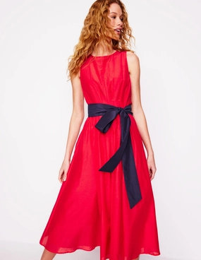 Tailored Elegance Pleated Sleeveless Dress-Poppy Red