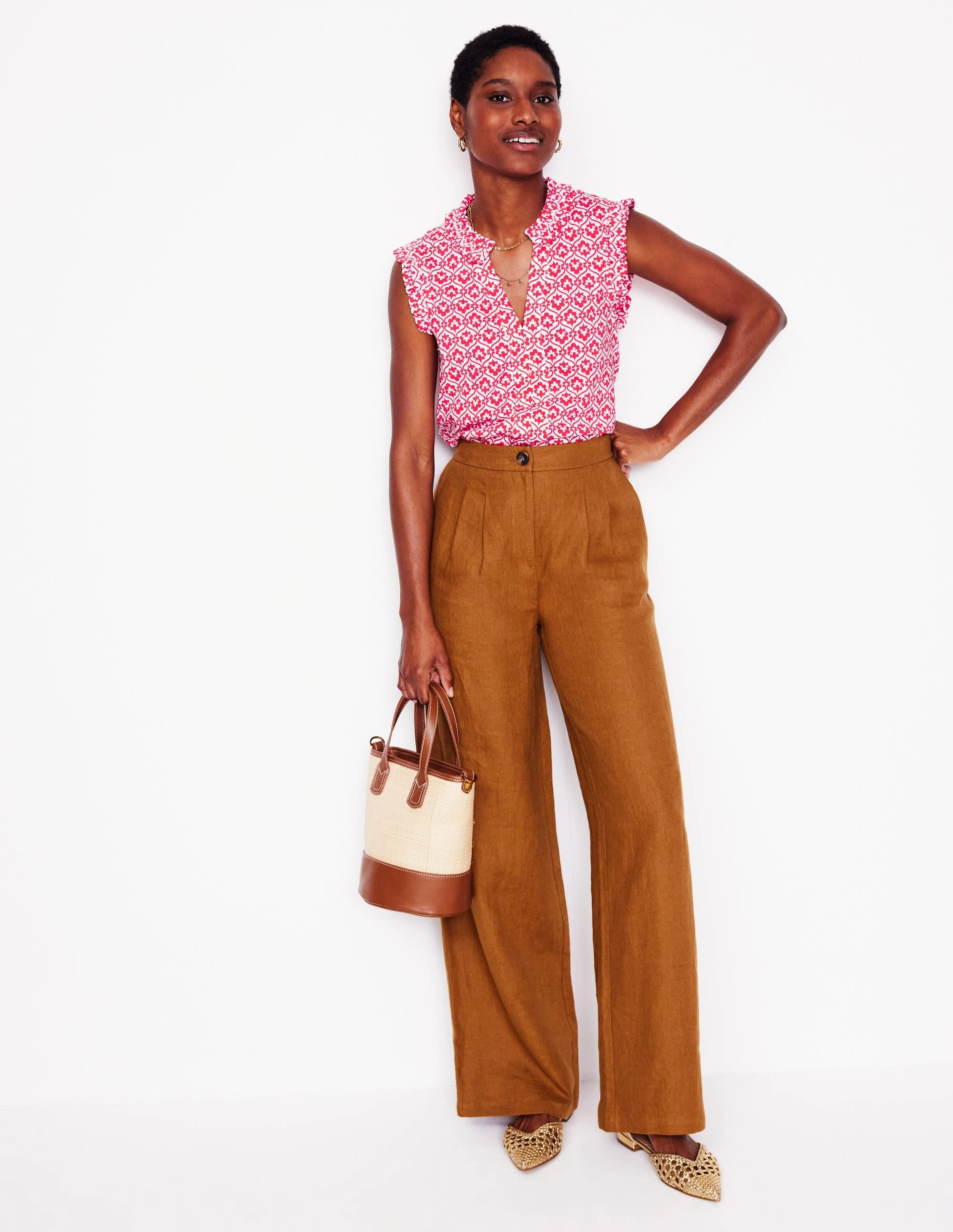 Taped Neckline Minimal Comfort Lola Sleeveless Top-Strawberry Tart, Ivy Trellis