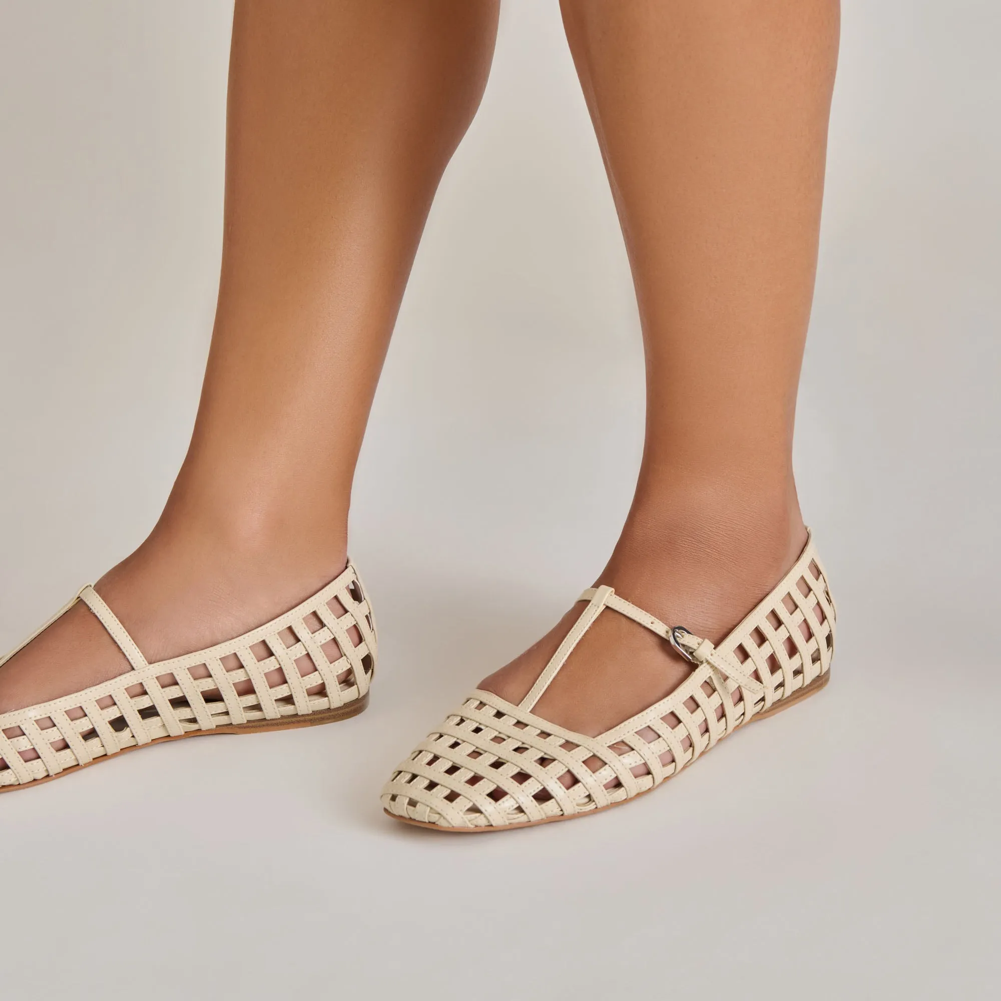 RAINS BALLET FLATS IVORY STELLA Chic Flats