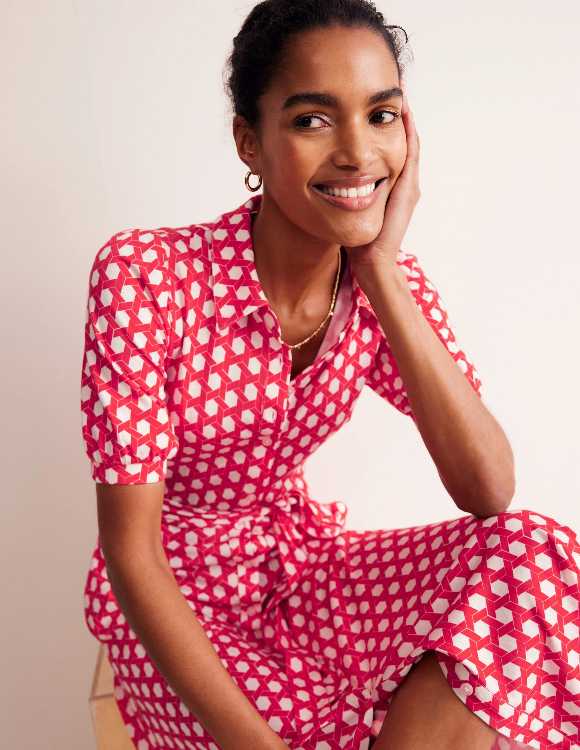 Silky Shine Clean Style Libby Jersey Midi Shirt Dress-Flame Scarlet, Honeycomb Geo