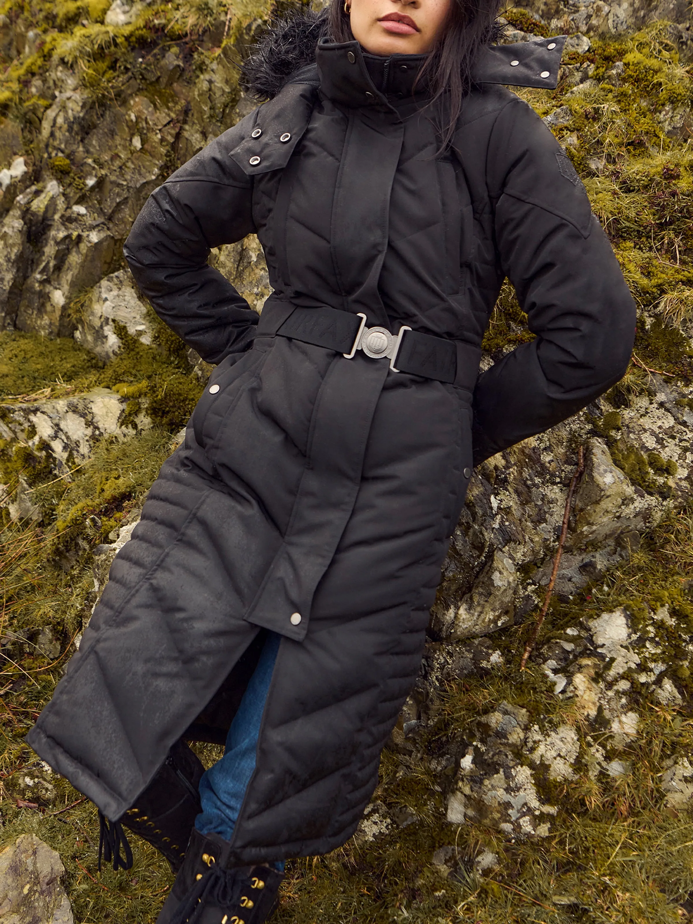 AdjustableCuffs Layered construction Charlotte Padded Longline Coat - Black