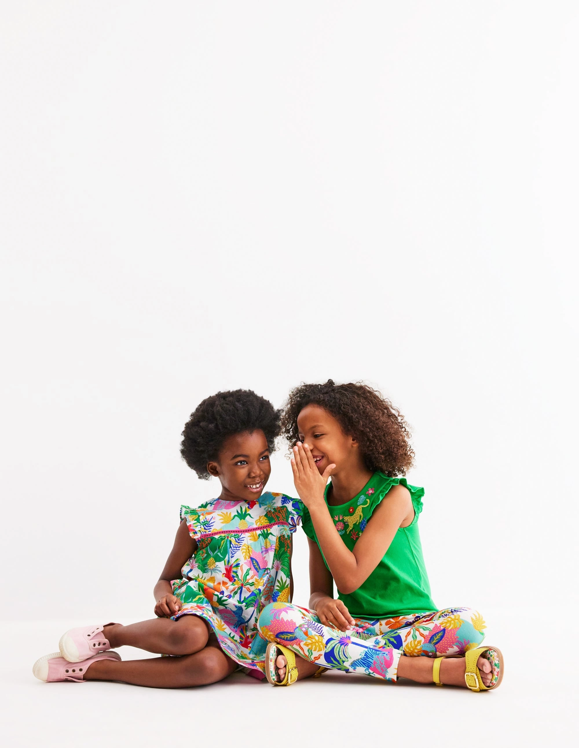 sporty wear Frill Sleeve Tunic Set-Sapling Green Embroidery