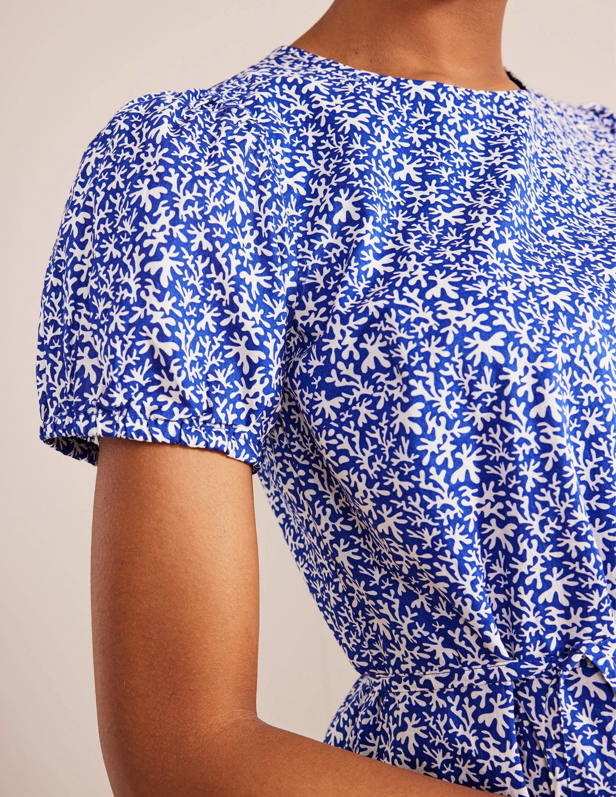 Full Skirted Mini Dress-Blue, Abstract Foliage Comfy Style