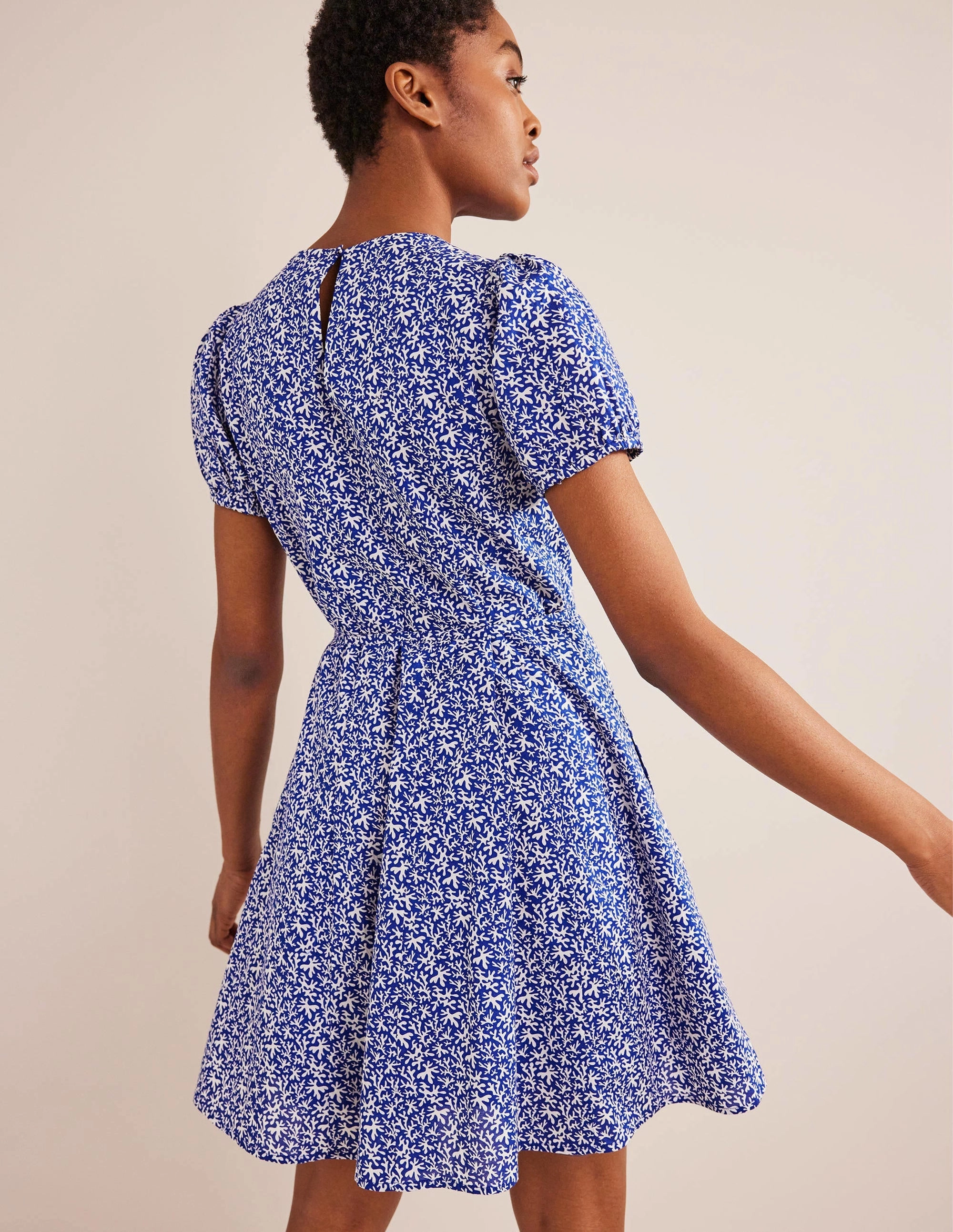 Full Skirted Mini Dress-Blue, Abstract Foliage Versatile Piece Smart touch