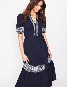 Effortless weekend dress Night Party Amara Embroidered Jersey Dress-Navy Embroidery