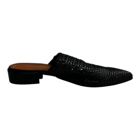 Elastic laces Shoes Flats By Christian Di Riccio In Black, Size: 9.5