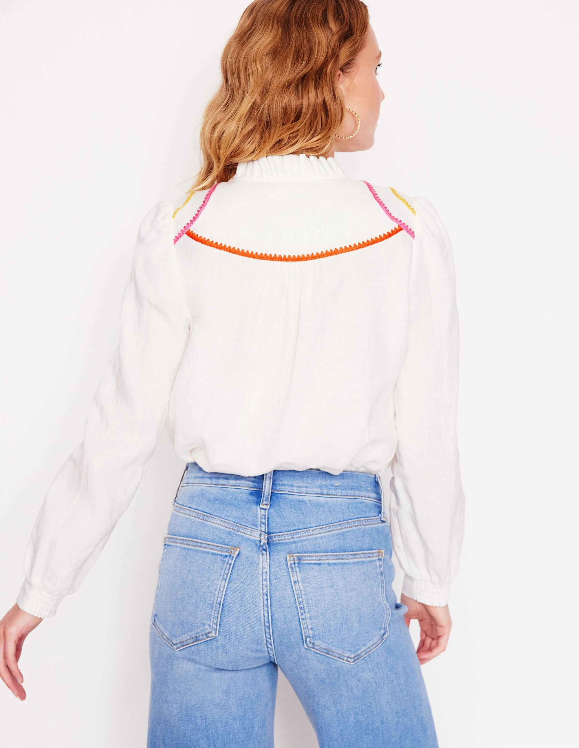 Light Outfit Versatile Style Grace Linen Top-White, Multi Stitch