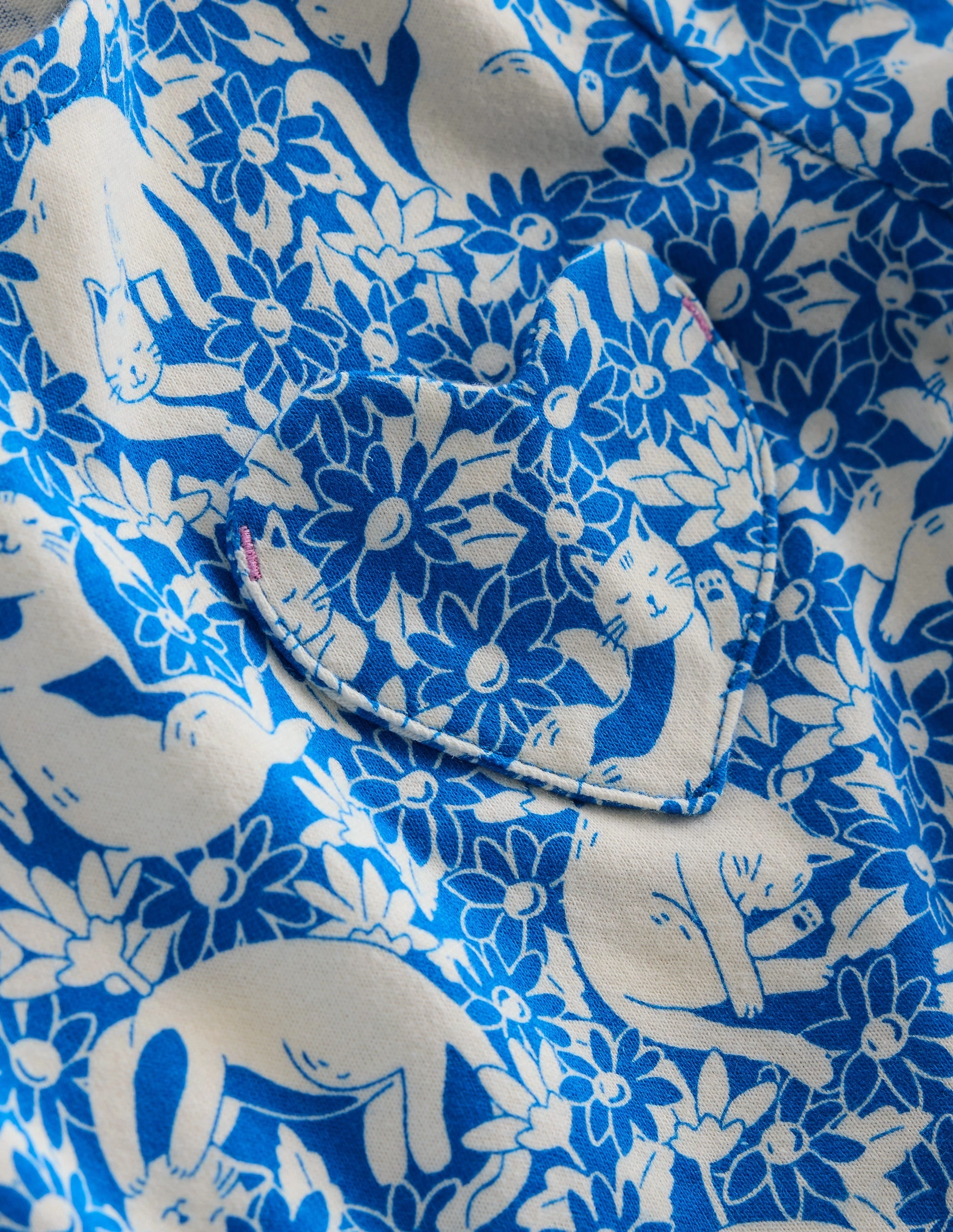 Classic Move Heart Pocket Fun Jersey Dress-Kingfisher Blue Kitten Meadow