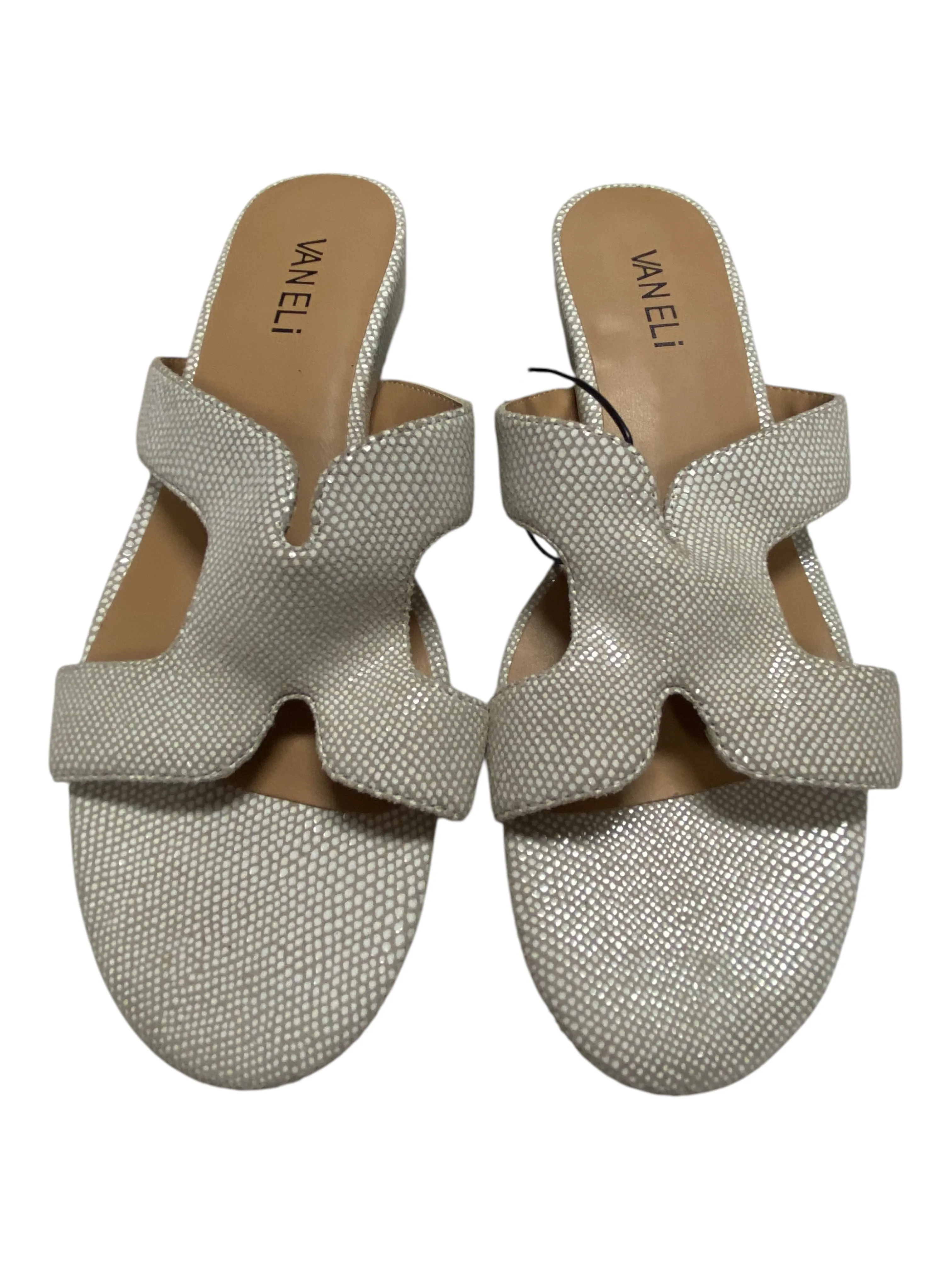 Shoes Flats By Vaneli In Tan, Size:7.5 Fund Walk