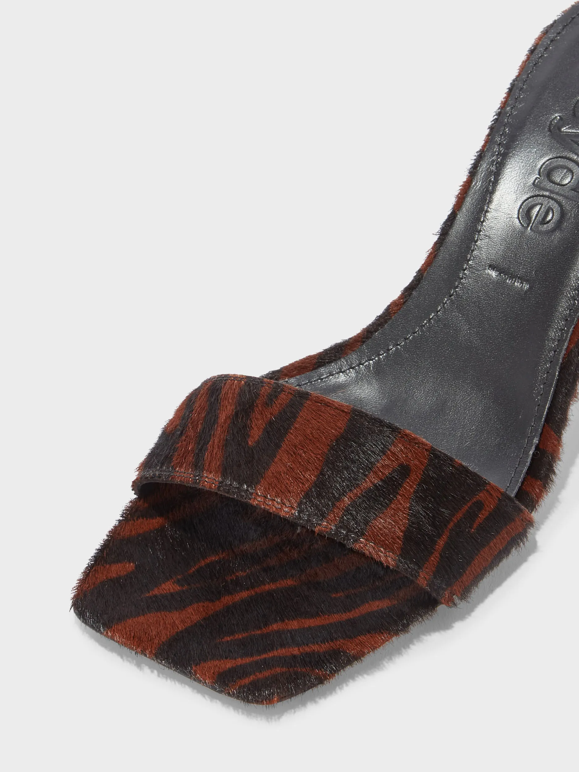 Ilvy Ponyhair Mules Breathable Upper Matte Finish